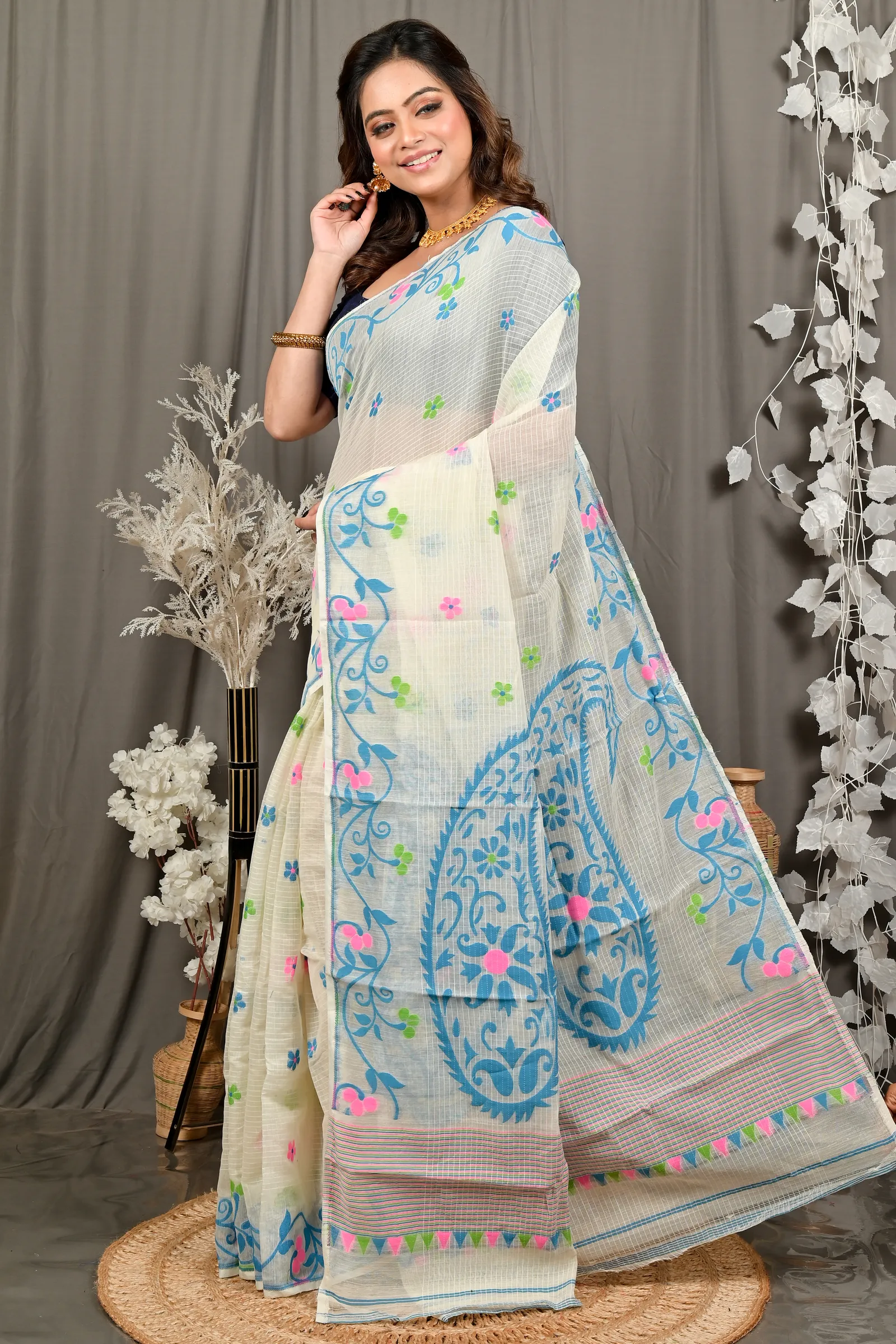 DipDiya Cotton Off White Blue Fivani Bengal’s Tradition Jamdani Sarees