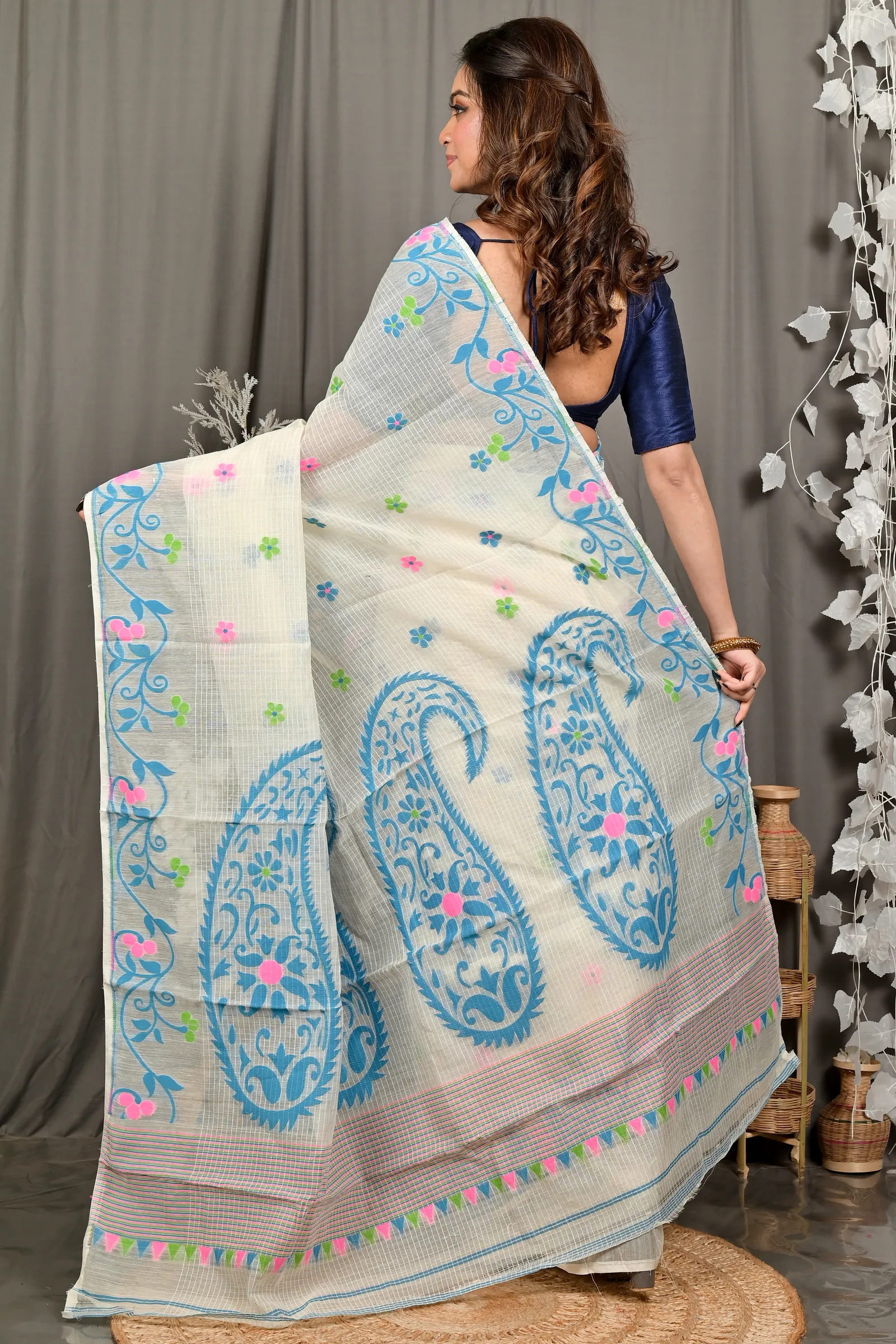DipDiya Cotton Off White Blue Fivani Bengal’s Tradition Jamdani Sarees