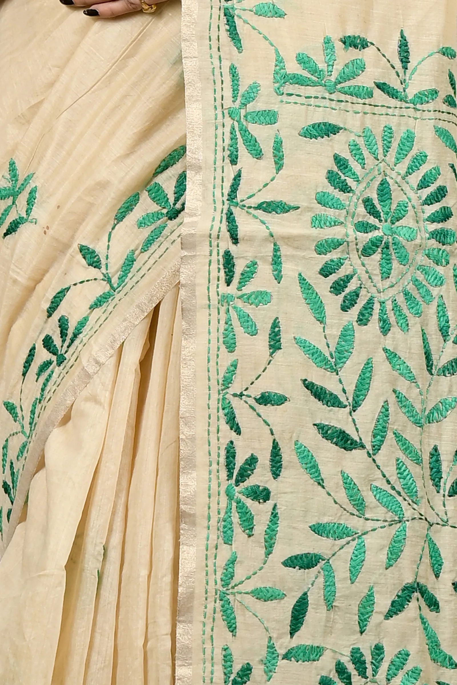 DipDiya Cotton Off White Green Varitikath Woven with Love Kantha Stitch Sarees