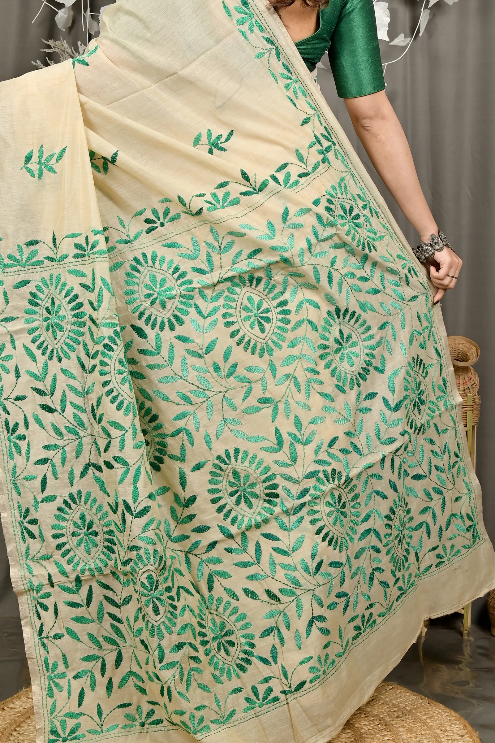 DipDiya Cotton Off White Green Varitikath Woven with Love Kantha Stitch Sarees