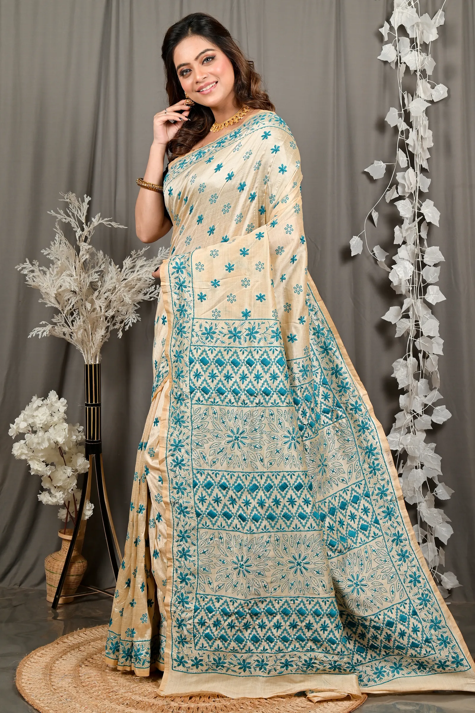 DipDiya Cotton Off White Green Varitikath Wrapped in Heritage Kantha Stitch Sarees