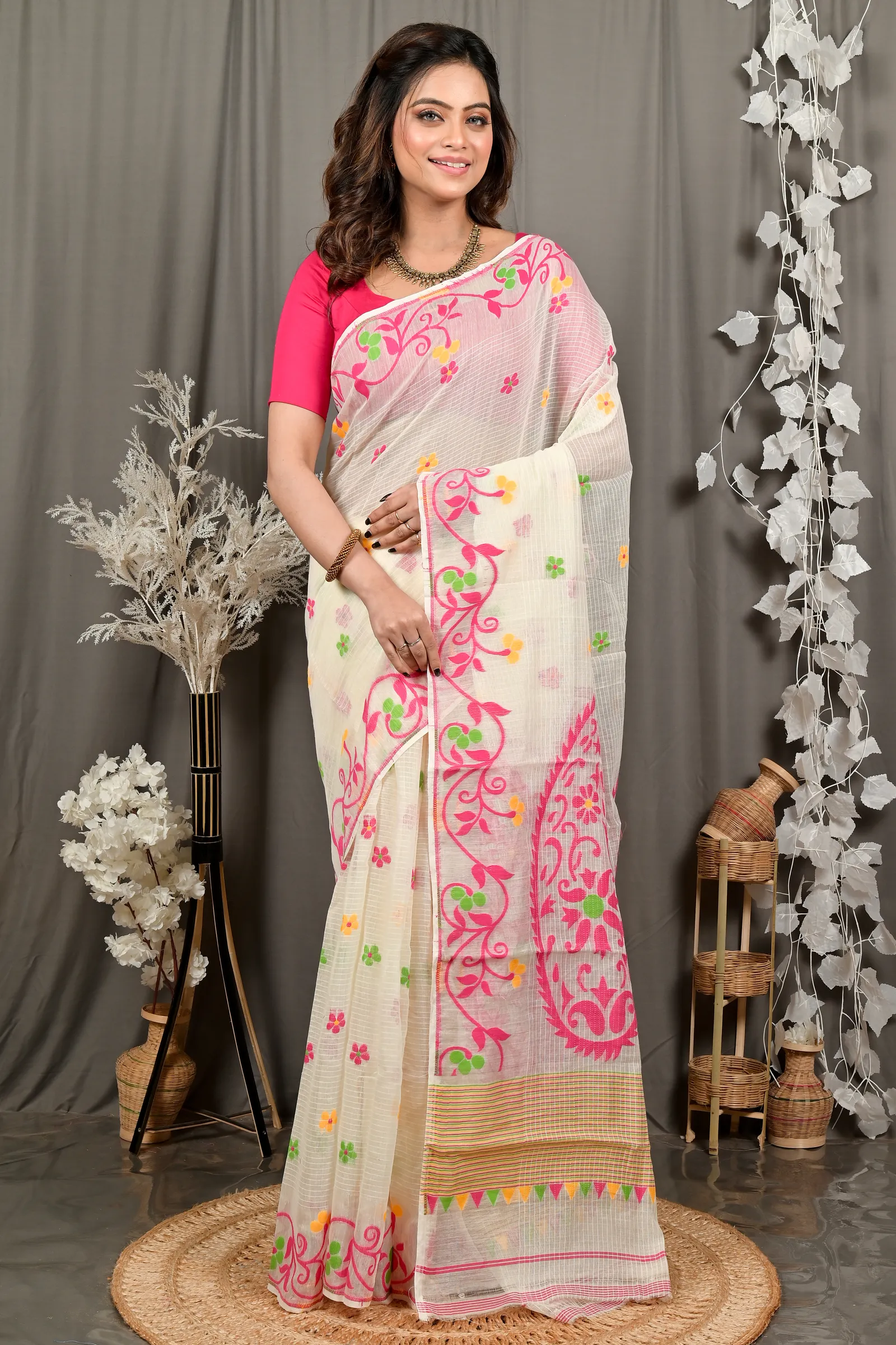 DipDiya Cotton Off White Pink Fivani Classic Bengali Jamdani Sarees