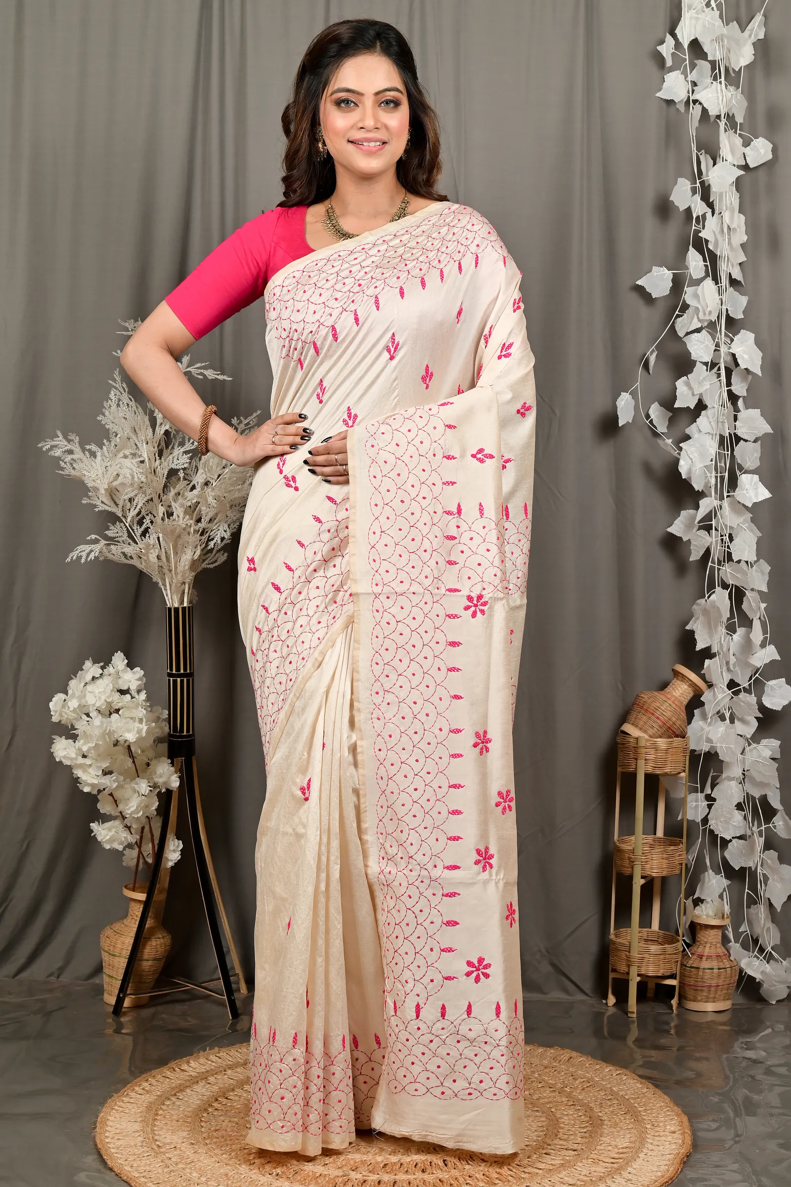 DipDiya Cotton Off White Pink Varitikath Traditional Bengali Kantha Stitch Sarees