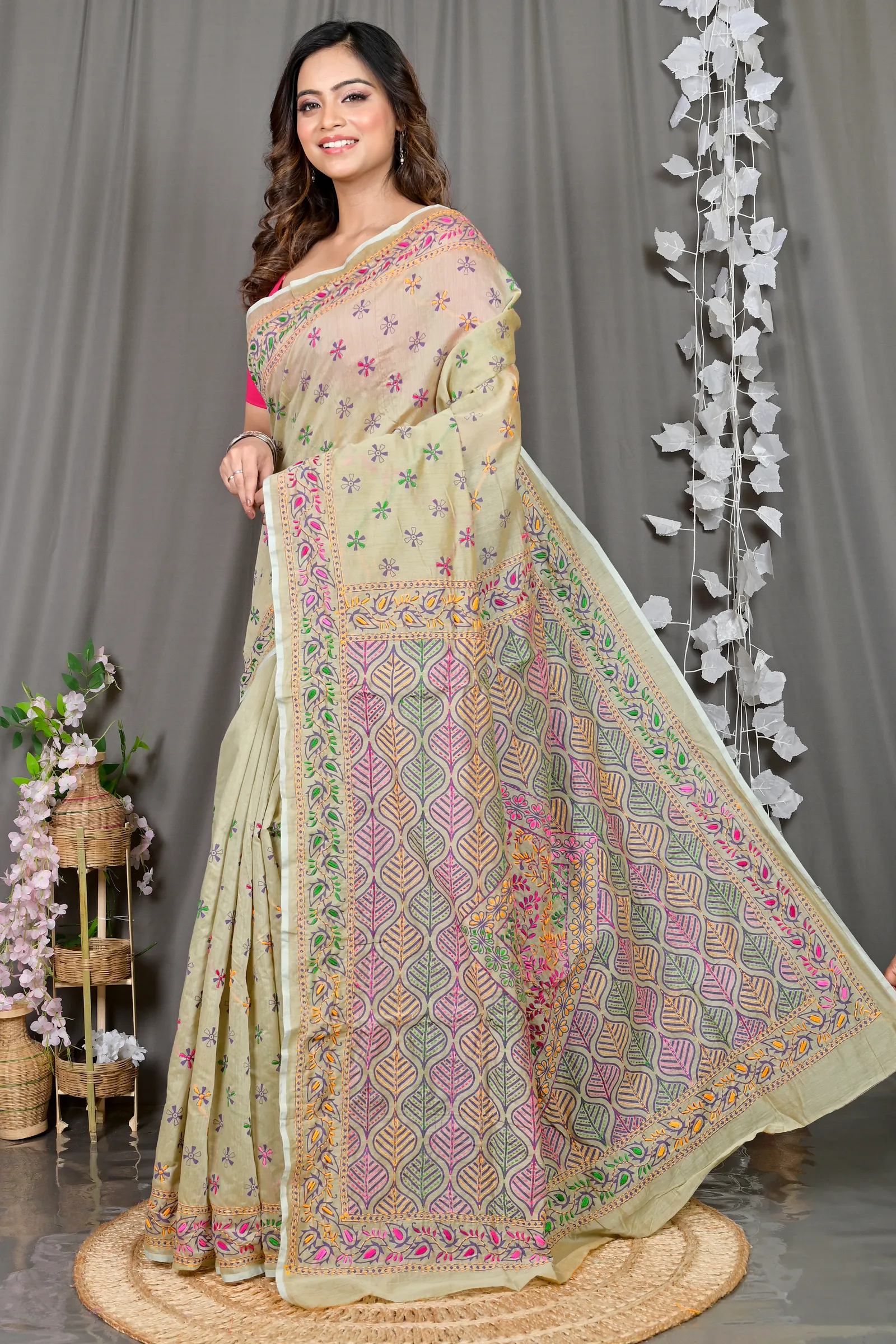 DipDiya Cotton Off-White Varitikath Elegance in Every Weave Kantha Stitch Sarees