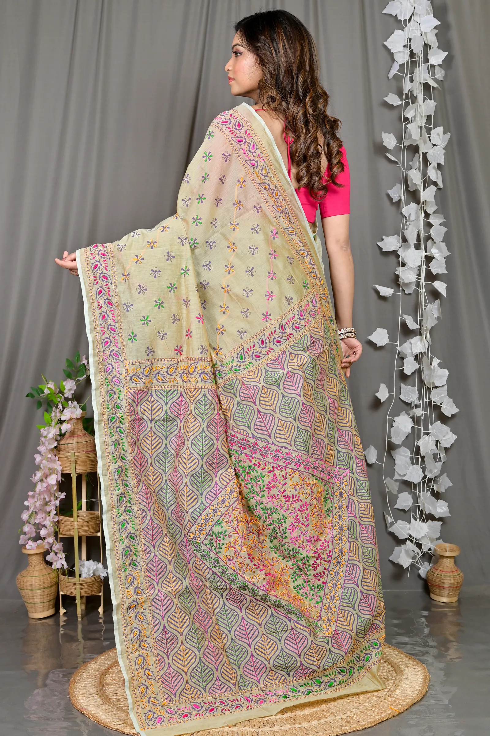 DipDiya Cotton Off-White Varitikath Elegance in Every Weave Kantha Stitch Sarees