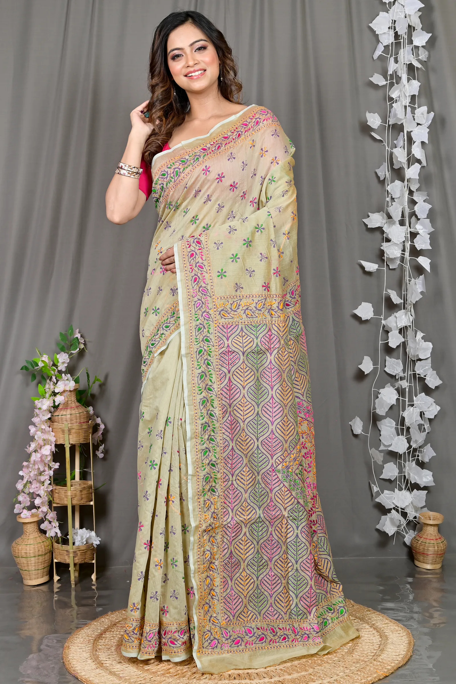 DipDiya Cotton Off-White Varitikath Elegance in Every Weave Kantha Stitch Sarees