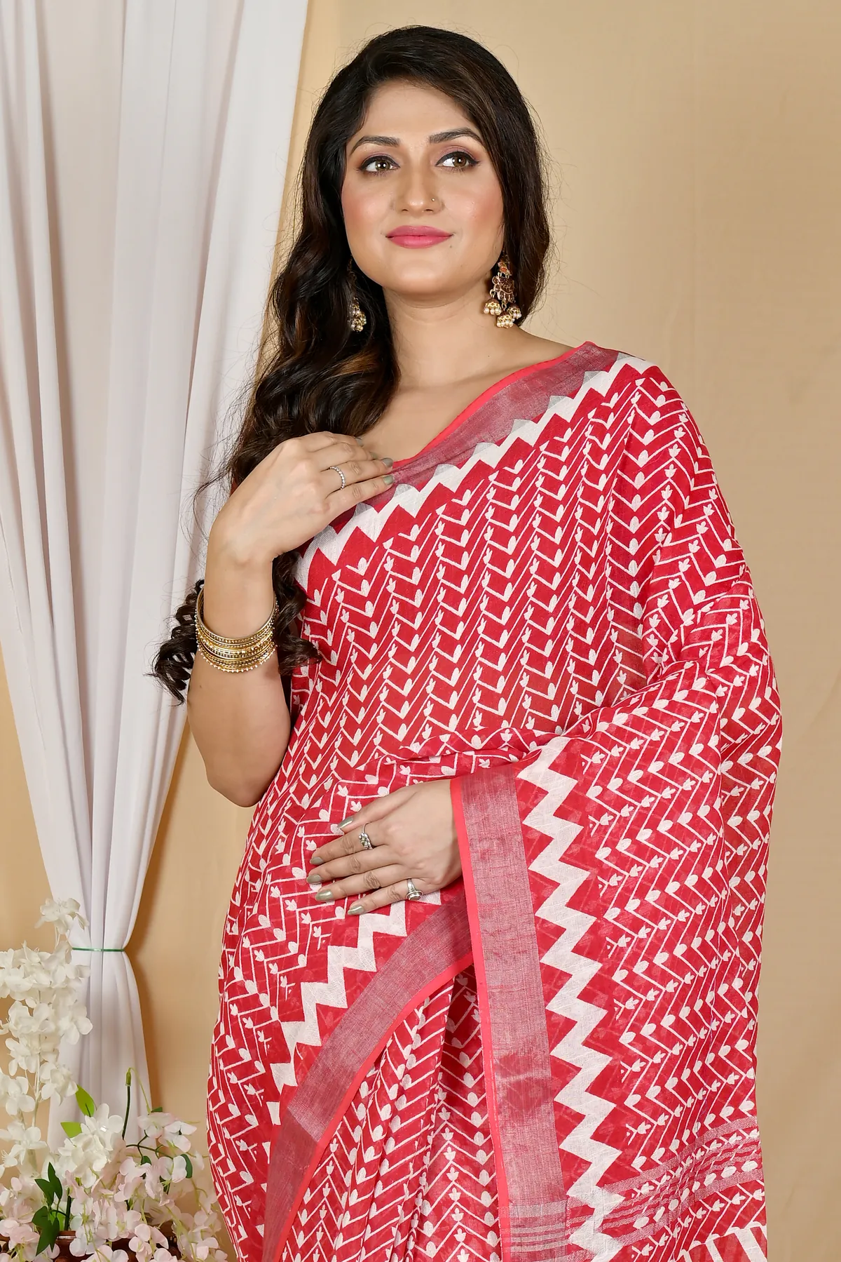DipDiya Cotton Red Sebai Bengal’s Tradition Batik Print Sarees