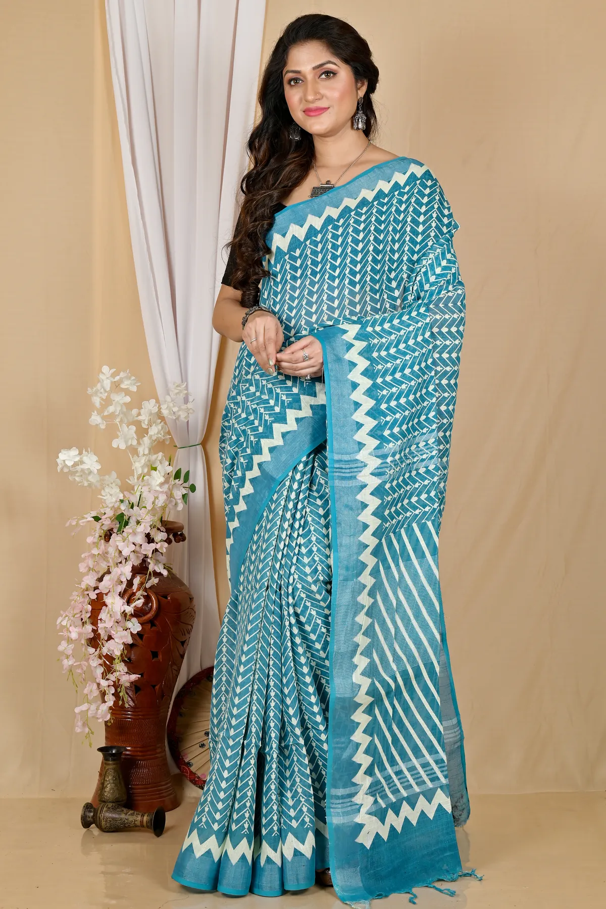 DipDiya Cotton See Blue Sebai Classic Grace Batik Print Sarees