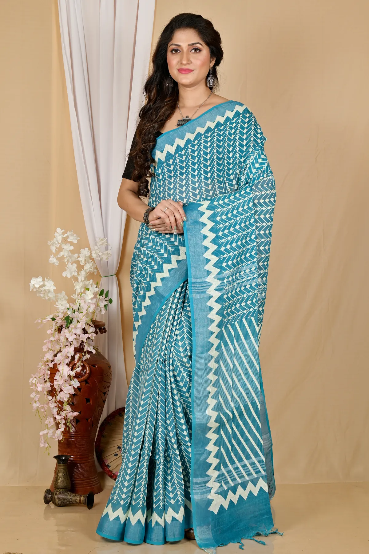 DipDiya Cotton See Blue Sebai Classic Grace Batik Print Sarees