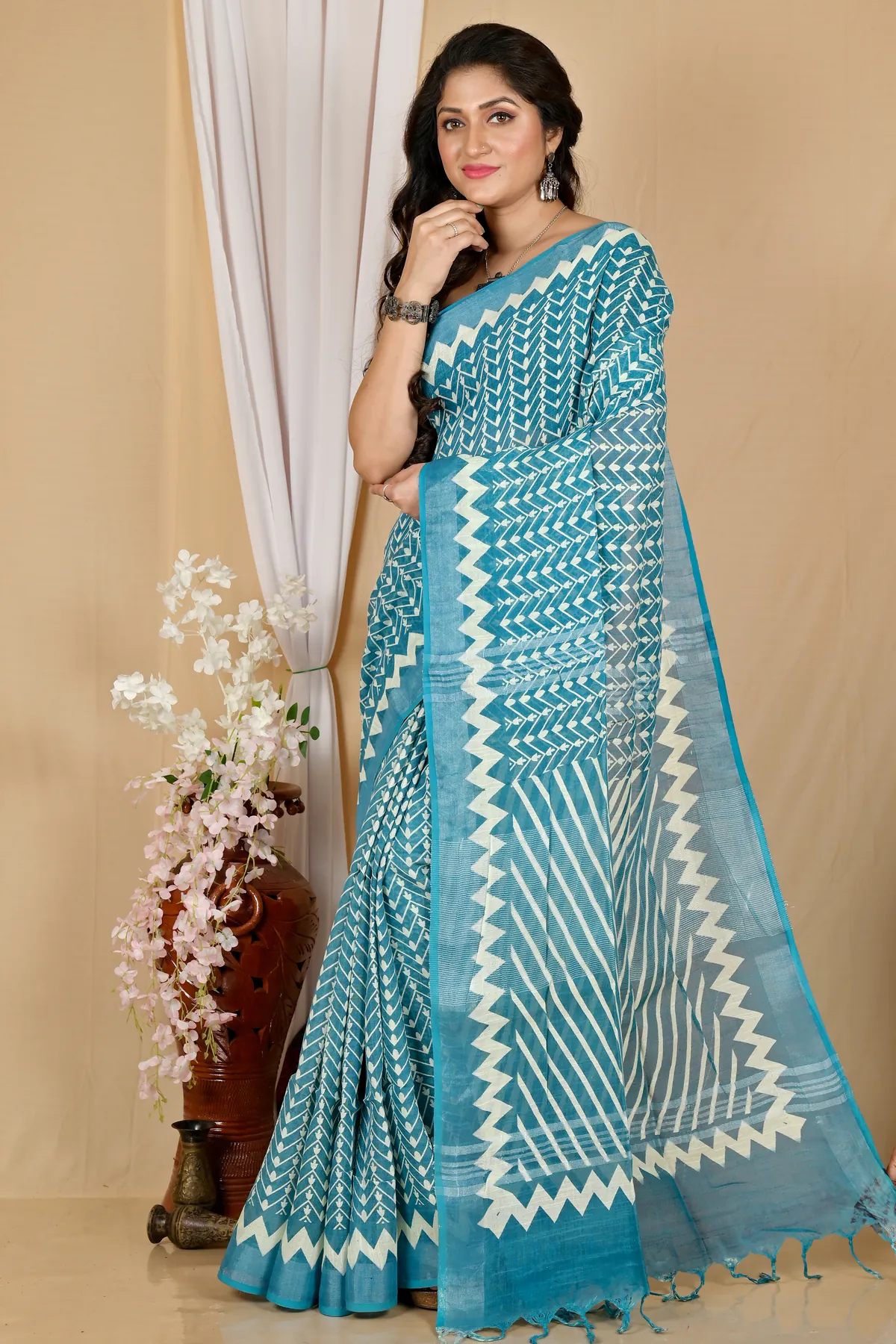 DipDiya Cotton See Blue Sebai Classic Grace Batik Print Sarees