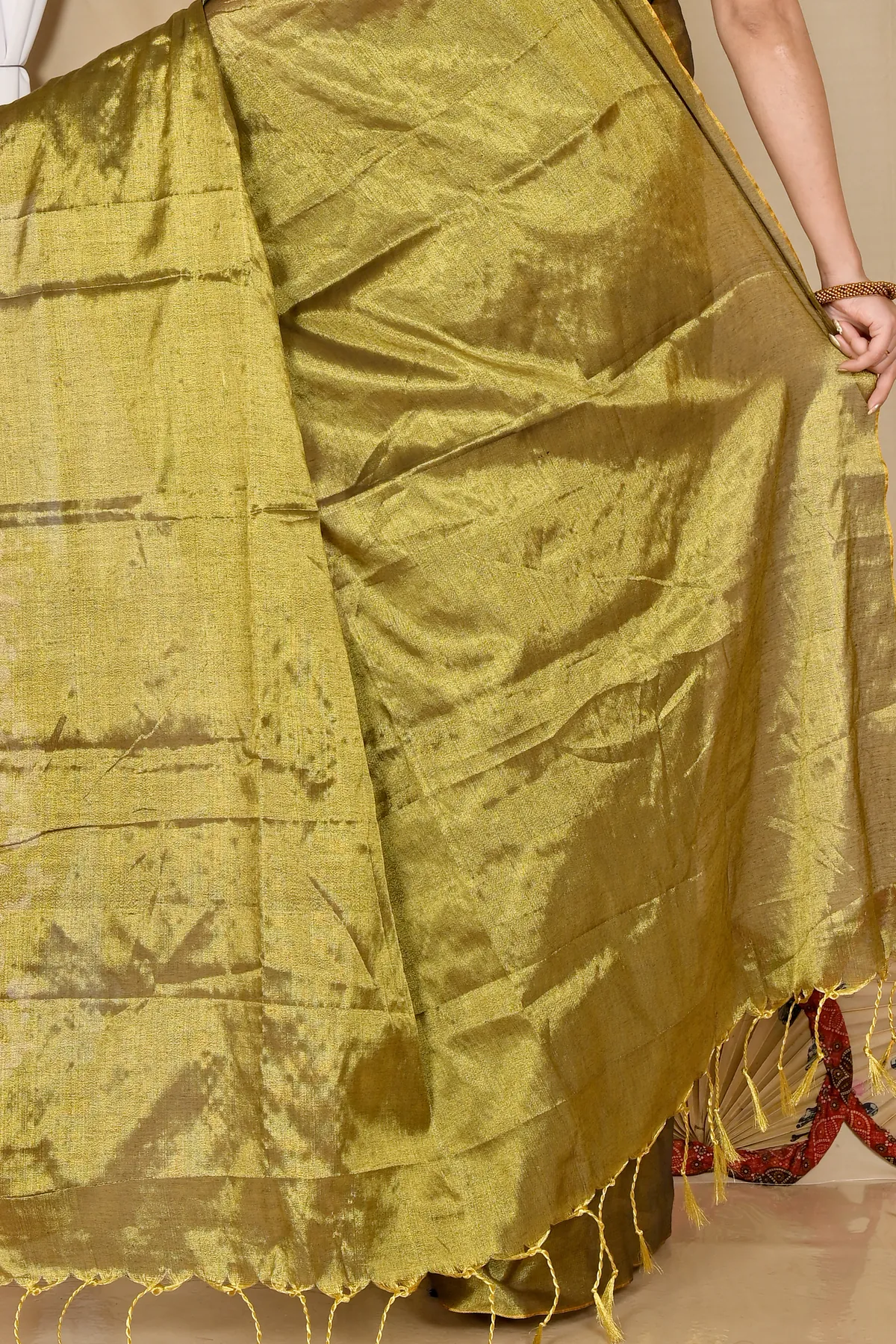 DipDiya Cotton Silk Drak Green Tisuka Than Handloom Heritage Handloom Sarees