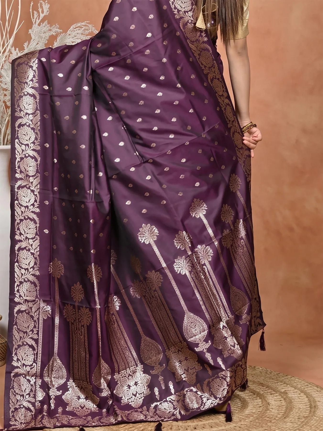 DipDiya Cotton Silk Grape Purple Samina Heritage of Bengali Tanchui Sarees