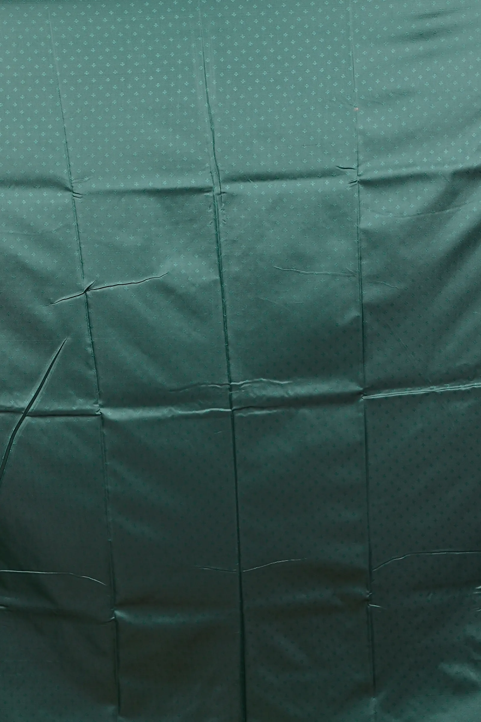 DipDiya Cotton Silk Green Paromal Threads of Tradition Kathan Sarees