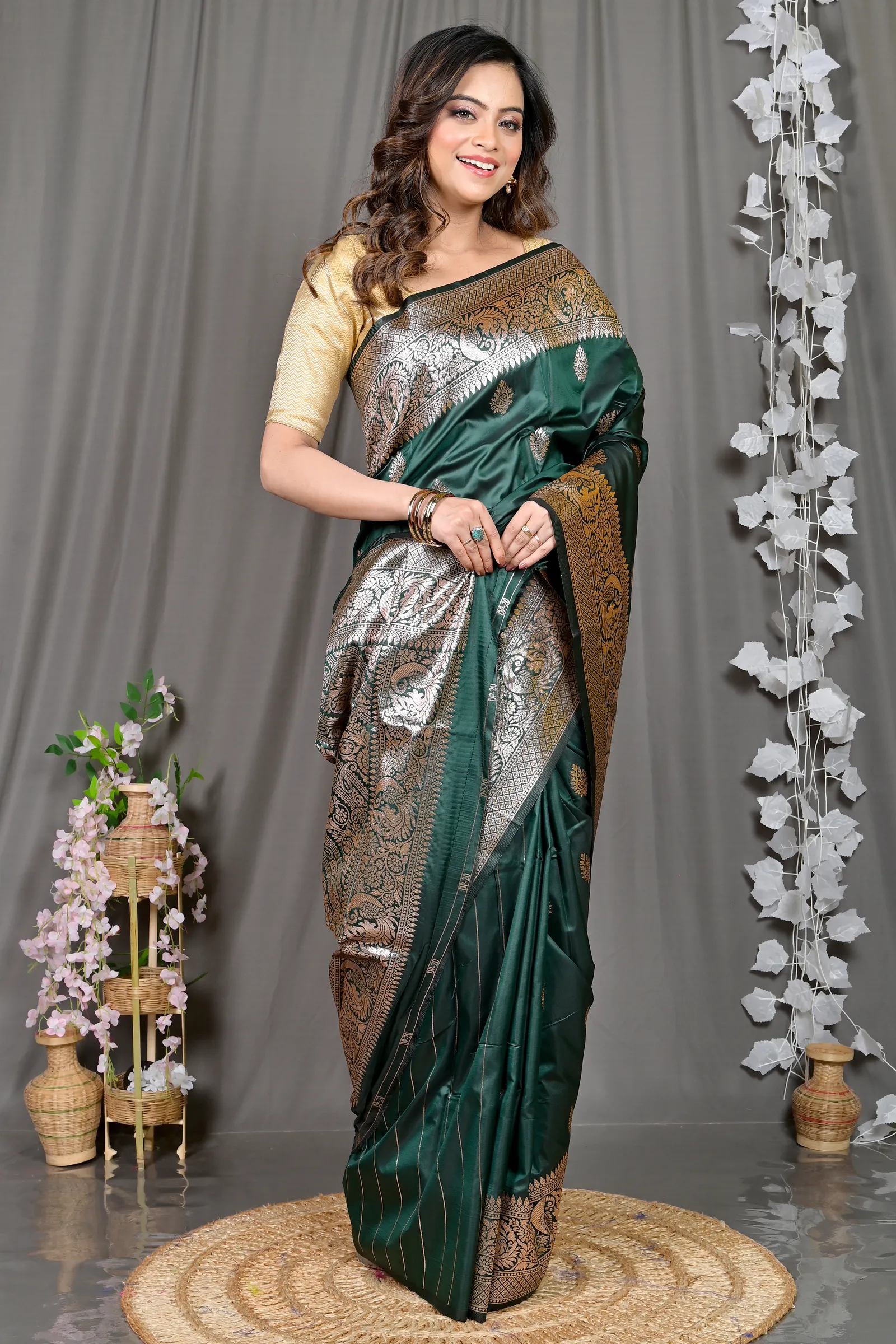 DipDiya Cotton Silk Green Paromal Threads of Tradition Kathan Sarees