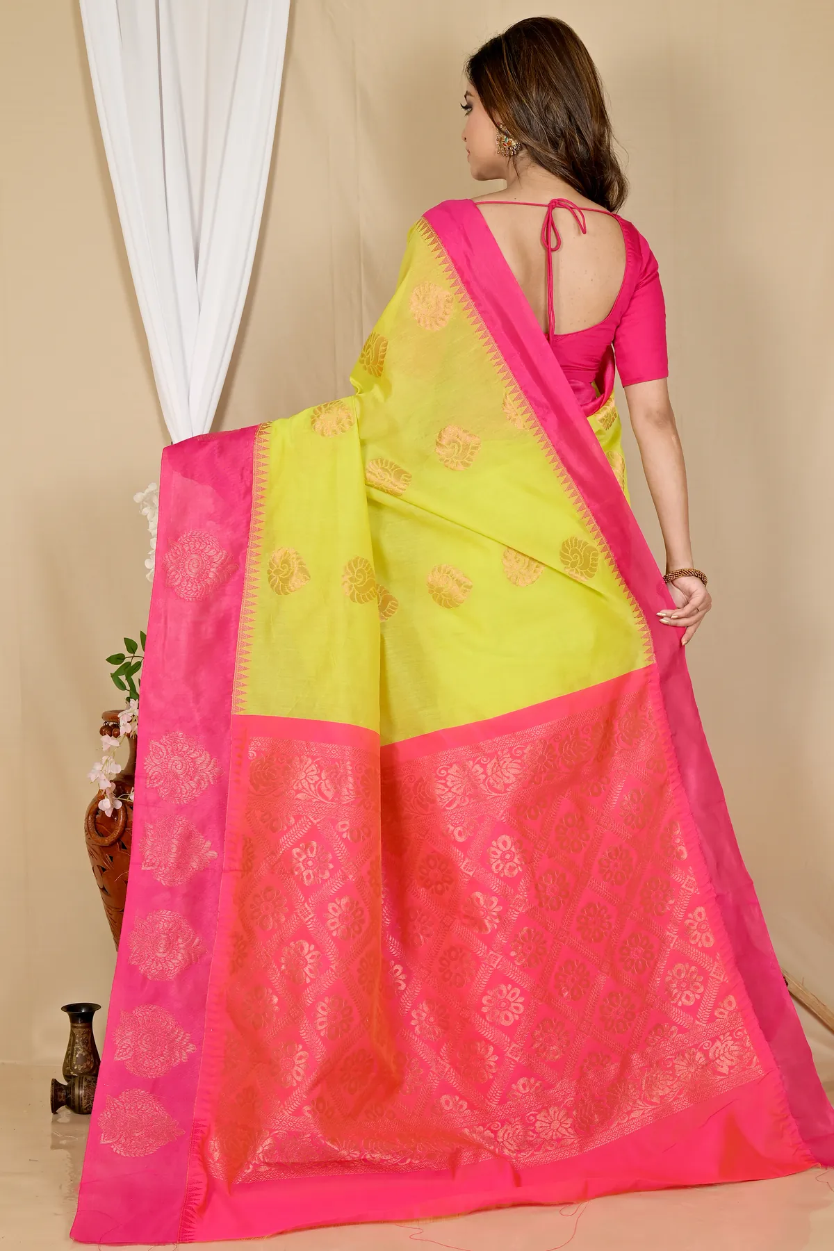 DipDiya Cotton Silk Green Purple Kakin Effortless Tradition Handloom Sarees