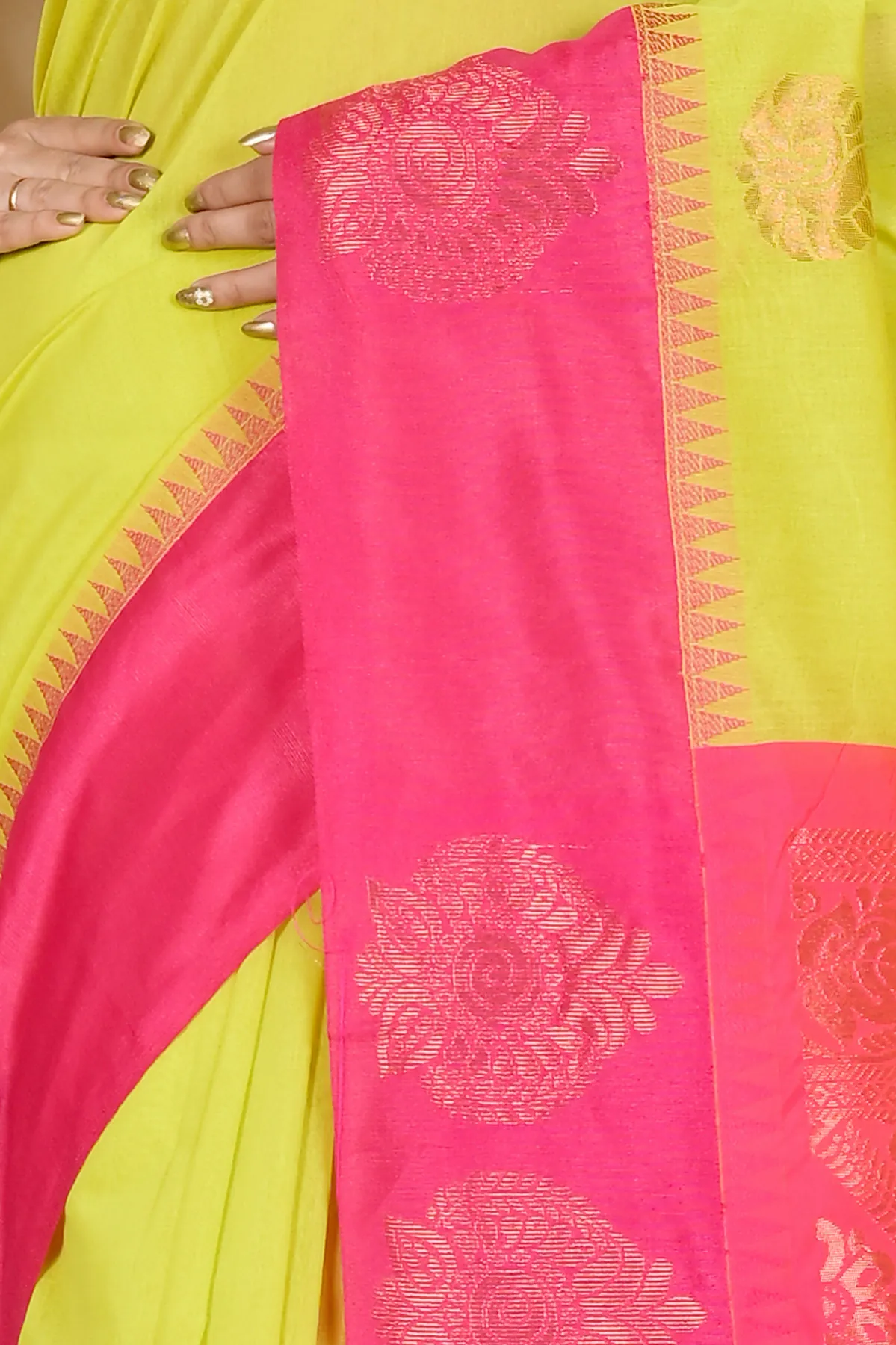 DipDiya Cotton Silk Green Purple Kakin Effortless Tradition Handloom Sarees