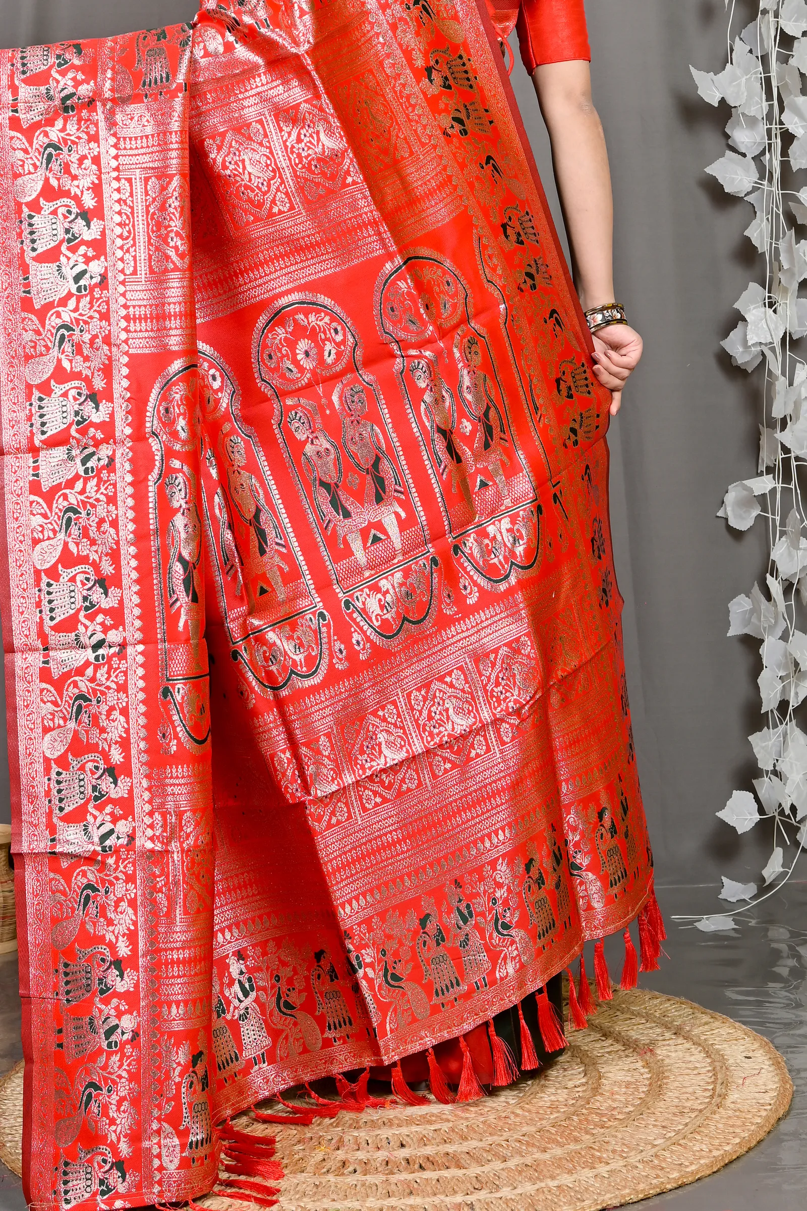 DipDiya Cotton Silk Green Red Parza Artisan Crafted Baluchari Sarees