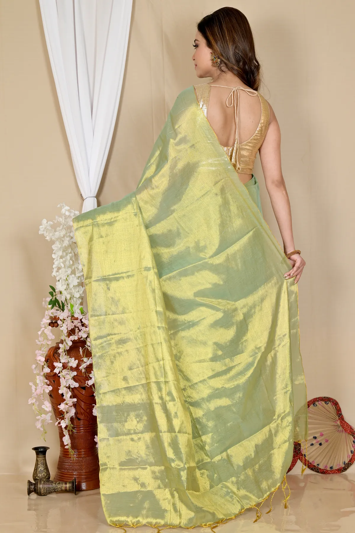 DipDiya Cotton Silk Green Tisuka Than Grace of Bengal Handloom Sarees