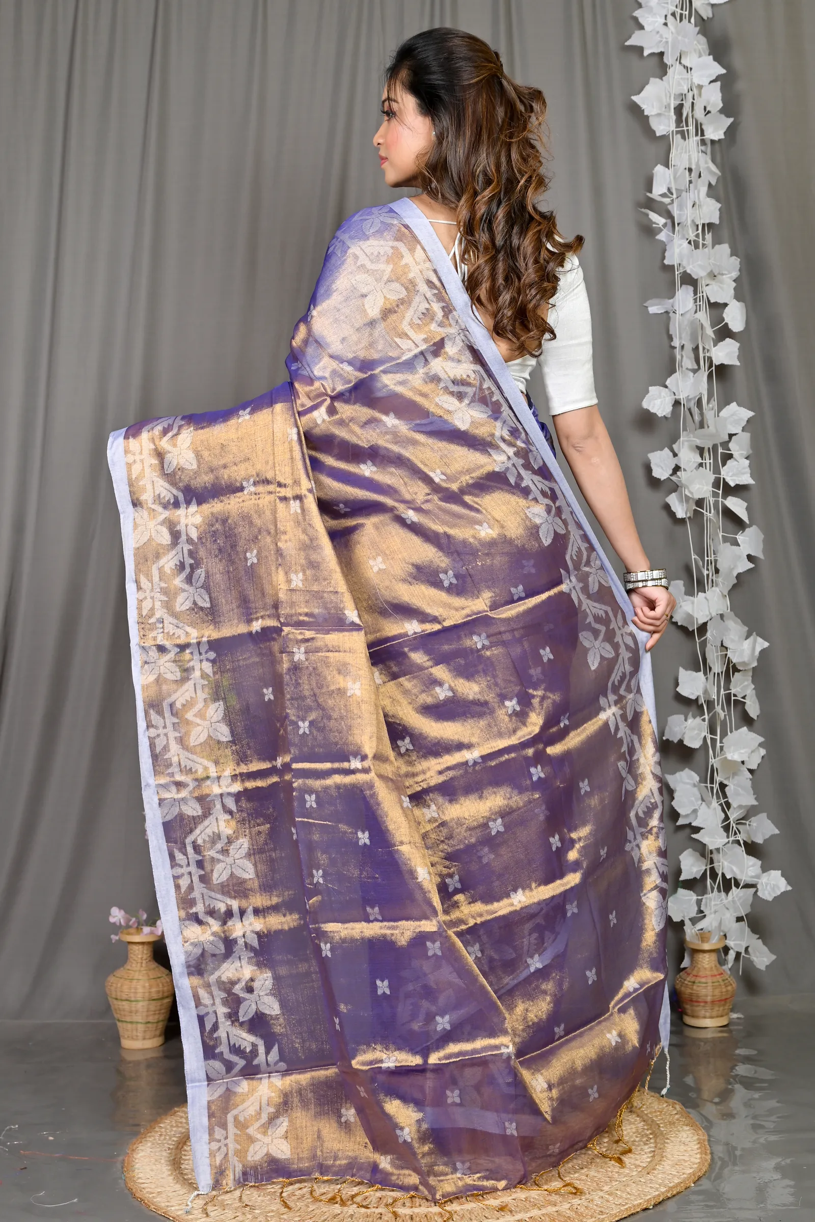 DipDiya Cotton Silk Lavender Parashar Tradition in Every Thread Tissue Jamdani Sarees