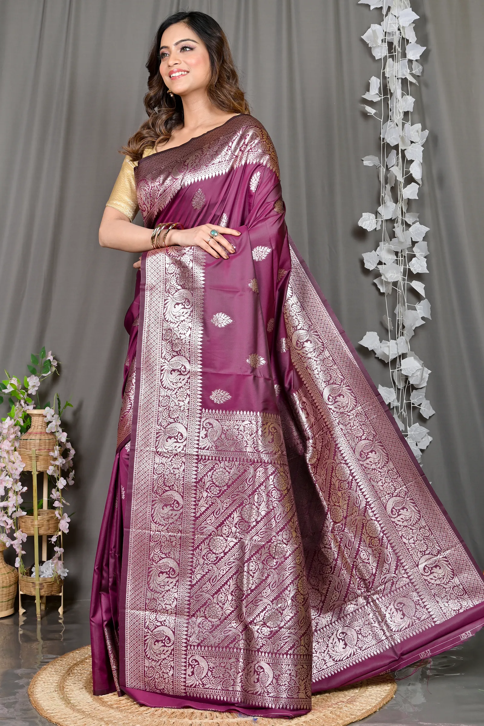 DipDiya Cotton Silk Maroon Paromal Timeless Bengal Kathan Sarees