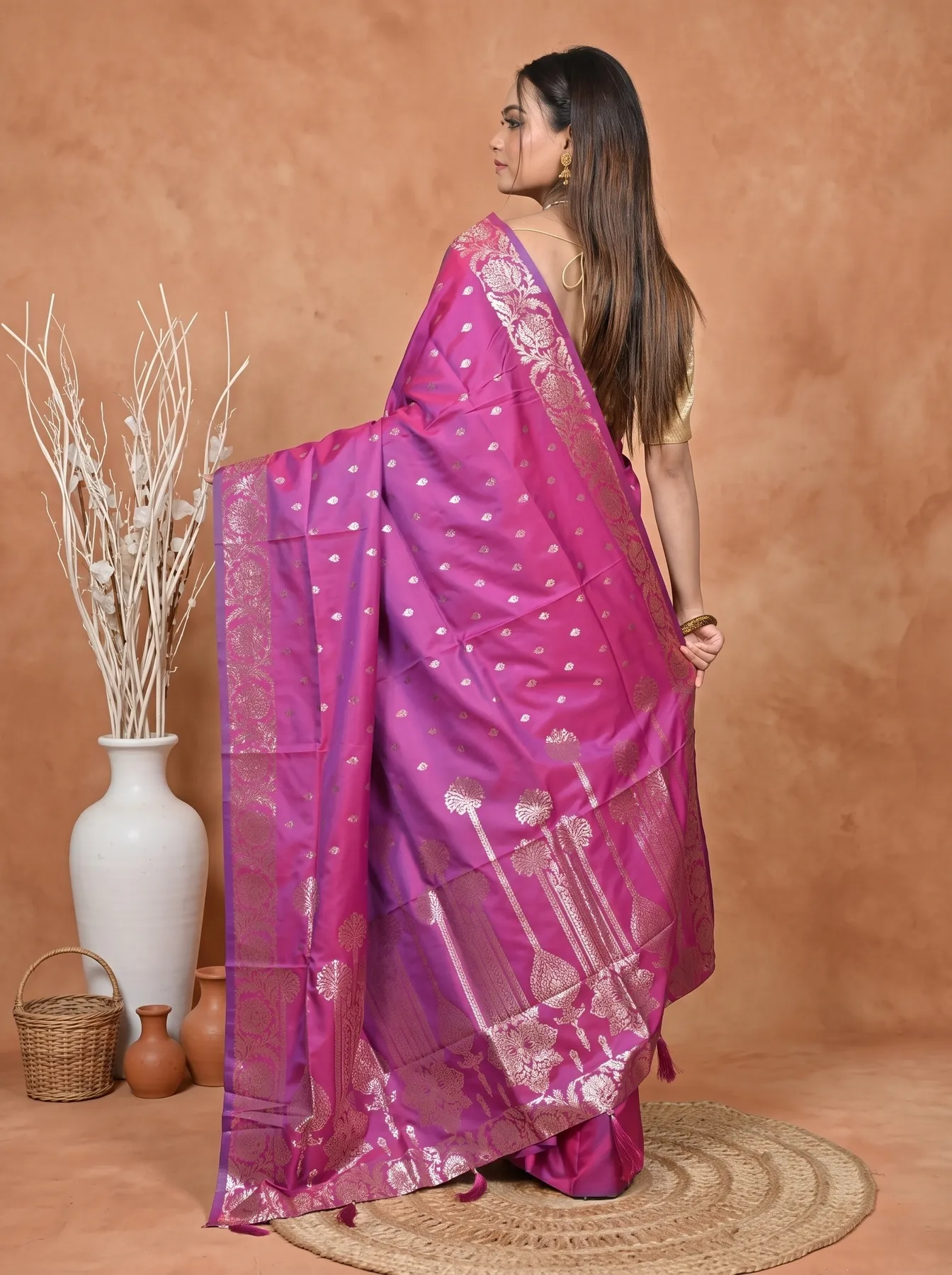 DipDiya Cotton Silk Megenta Pink Samina Heritage of Bengali Tanchui Sarees