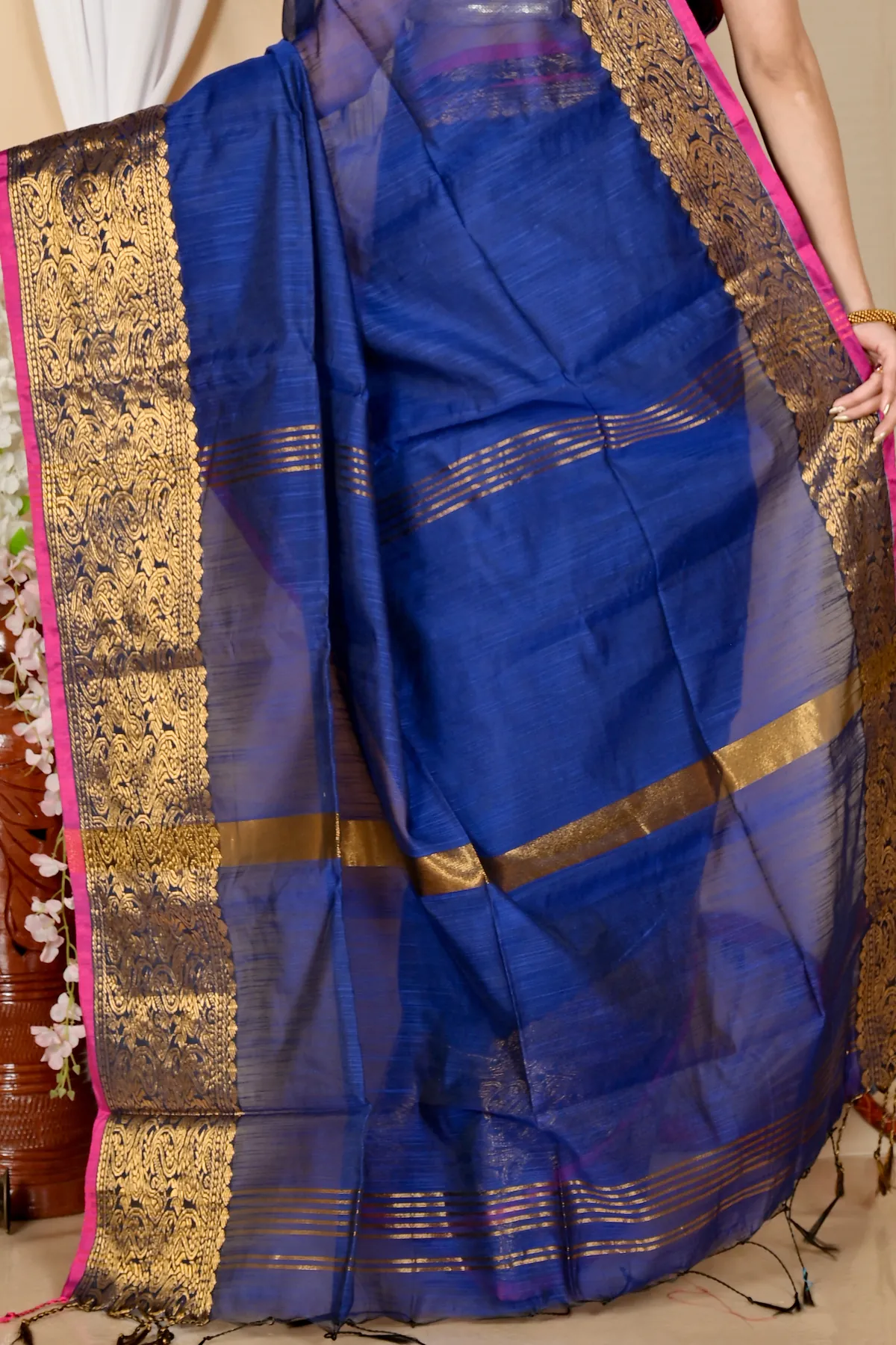 DipDiya Cotton Silk Naby Blue Asta Tradition in Every Thread Handloom Sarees