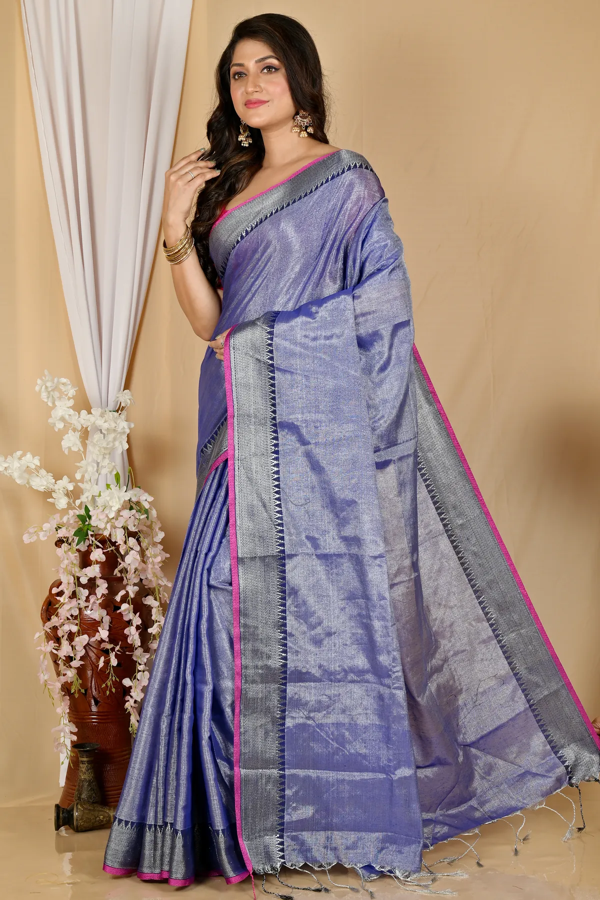 DipDiya Cotton Silk Pale Purple Tisuka Par Woven by Hand Handloom Sarees