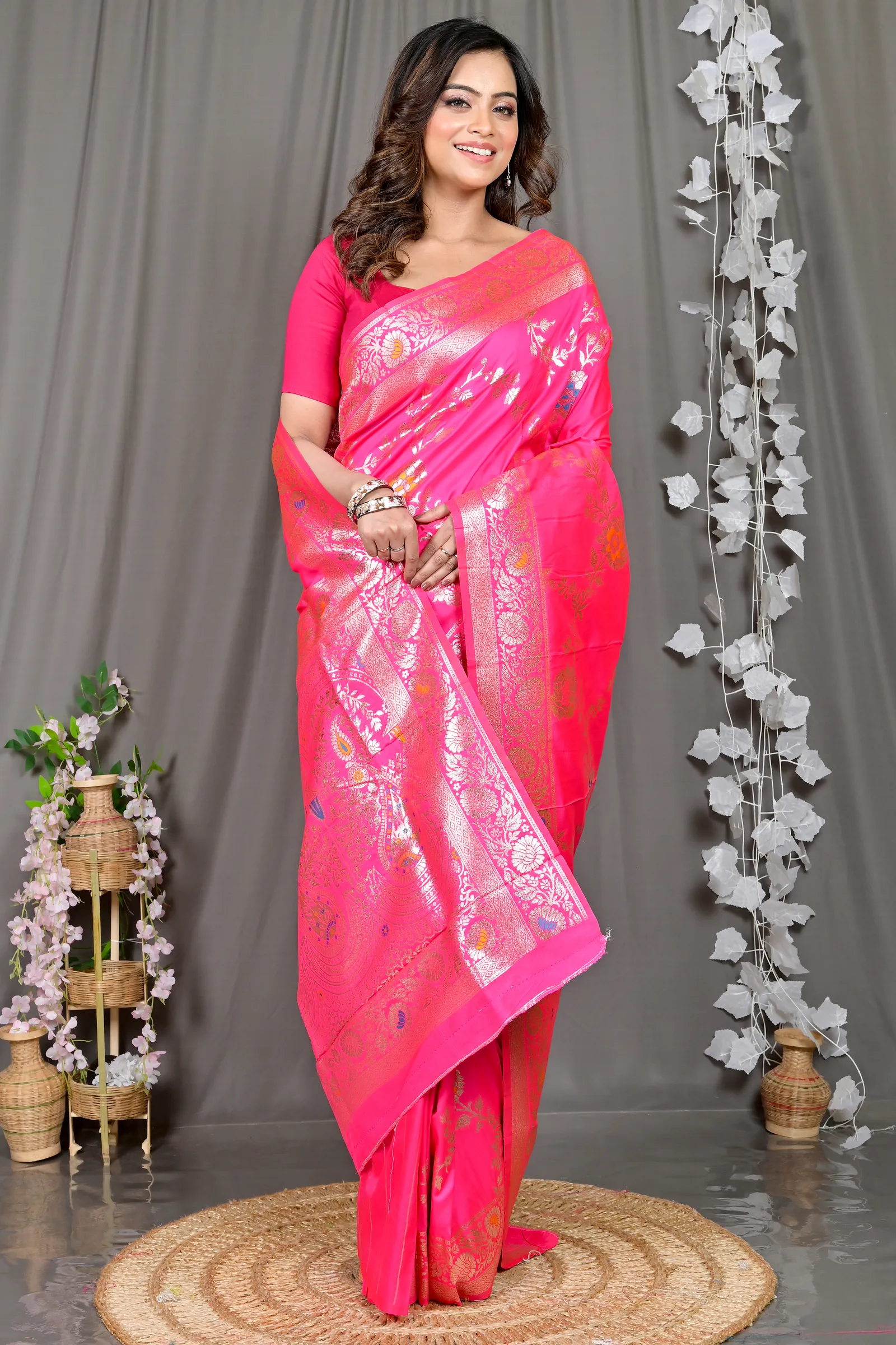 DipDiya Cotton Silk Pink Parosha Traditional Bengali Kathan Sarees