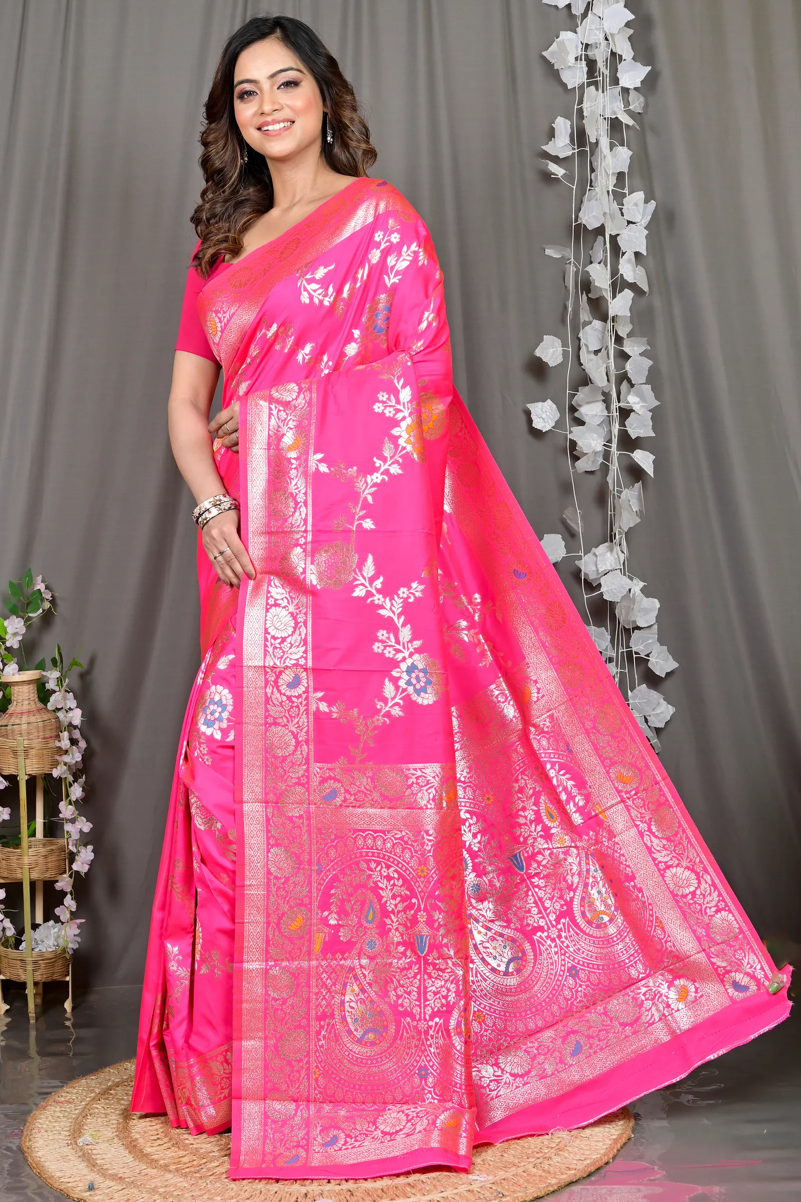 DipDiya Cotton Silk Pink Parosha Traditional Bengali Kathan Sarees