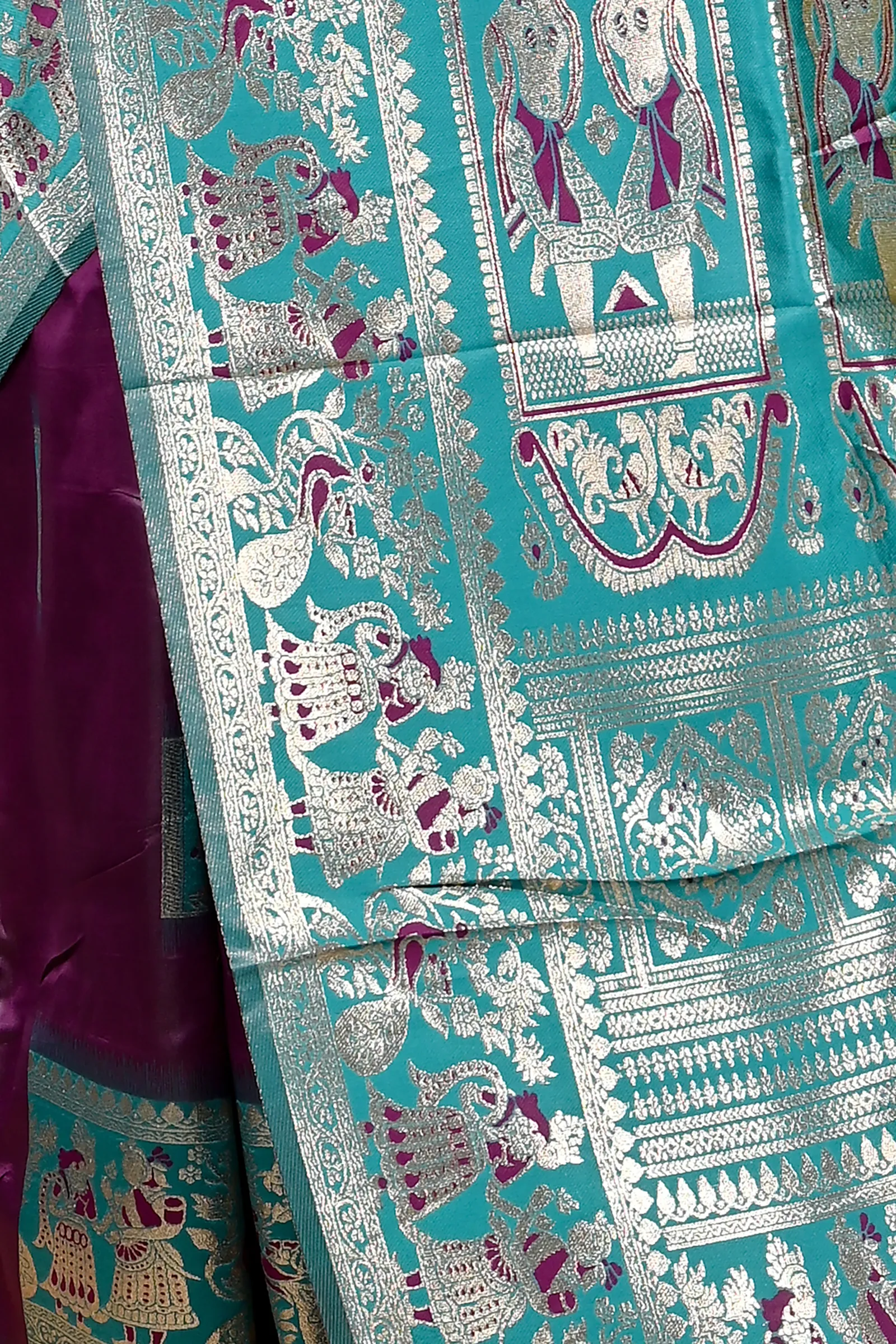 DipDiya Cotton Silk Violet Green Parza Bengali Heritage Baluchari Sarees