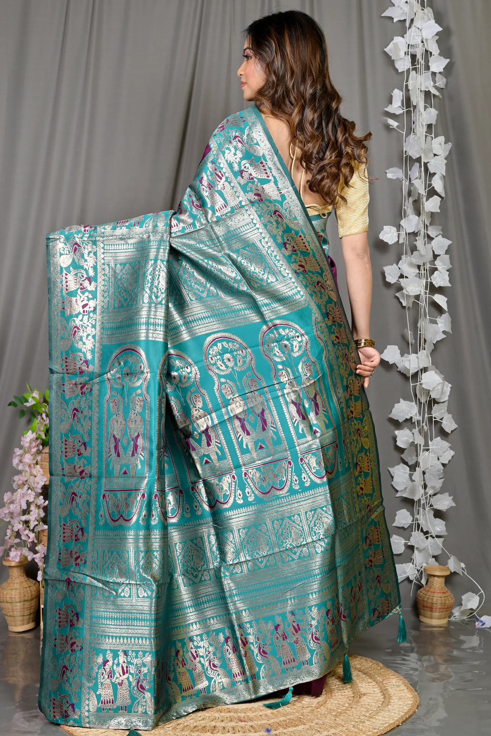 DipDiya Cotton Silk Violet Green Parza Bengali Heritage Baluchari Sarees