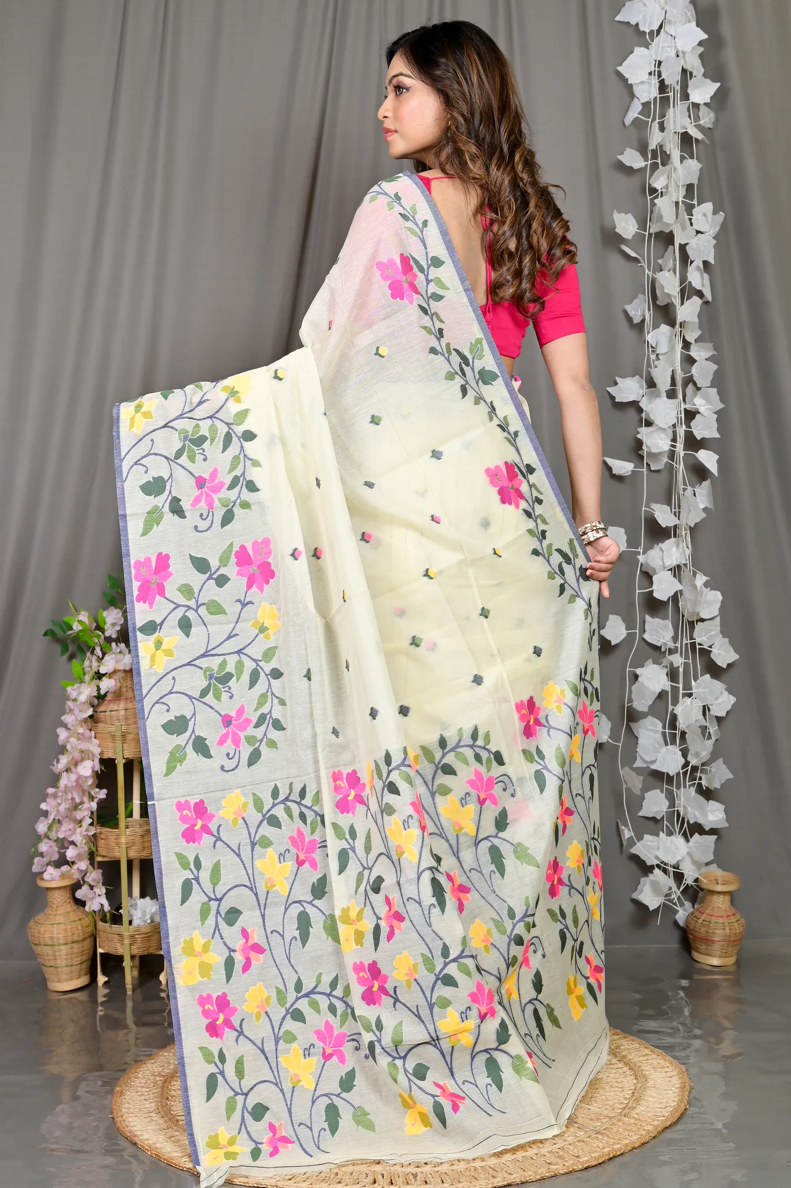 DipDiya Cotton Silk White Parmix Effortless Tradition Handloom Sarees