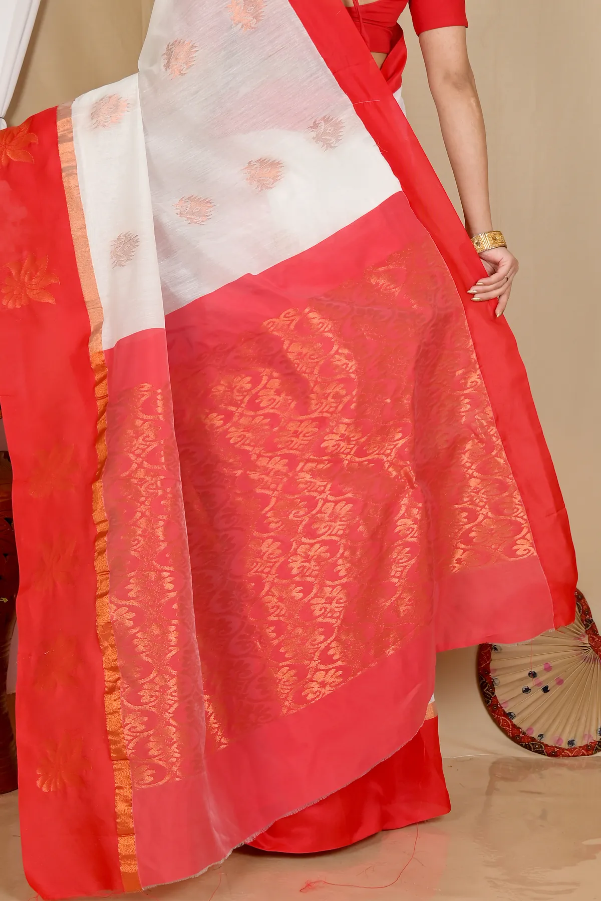 DipDiya Cotton Silk White Red Kakin Essence of Bengal Handloom Sarees