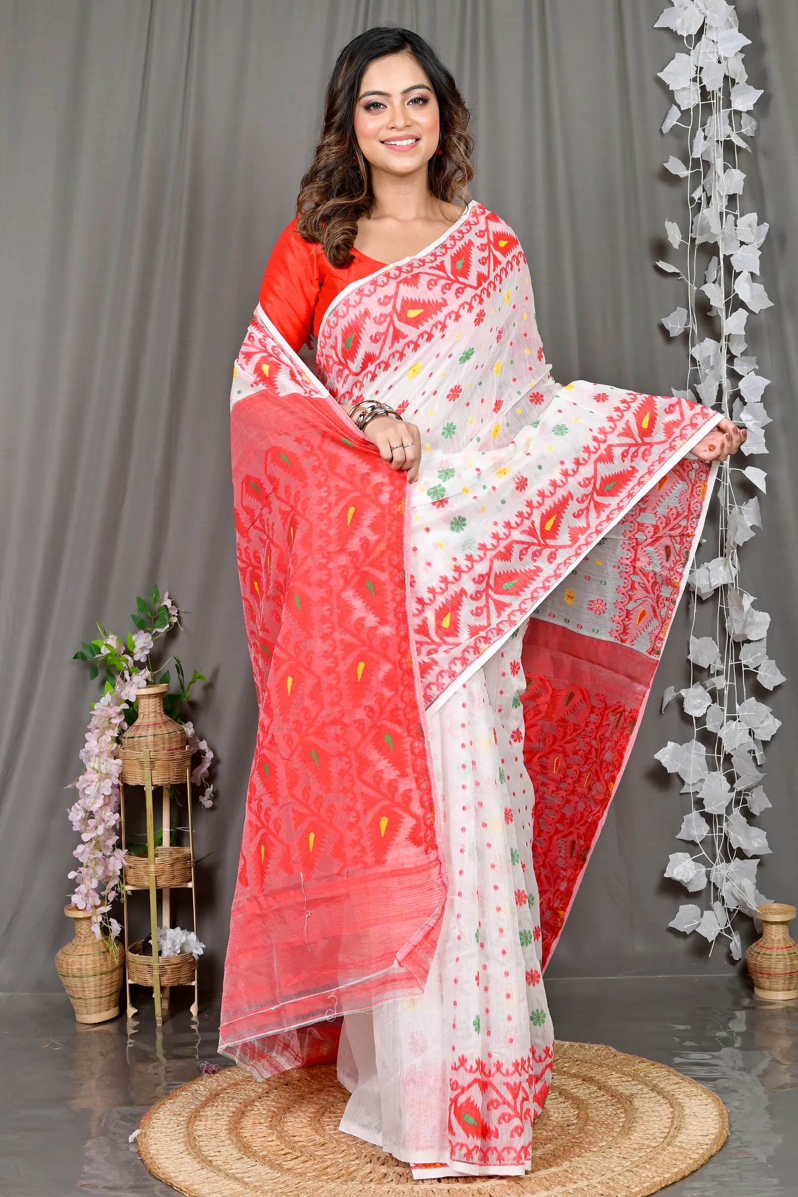 DipDiya Cotton Silk White Red Parmix Crafted with Soul Handloom Sarees