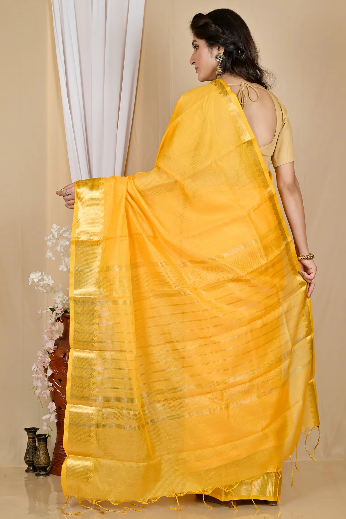 DipDiya Cotton Silk Yellow Sikra Masterfully Woven Handloom Sarees