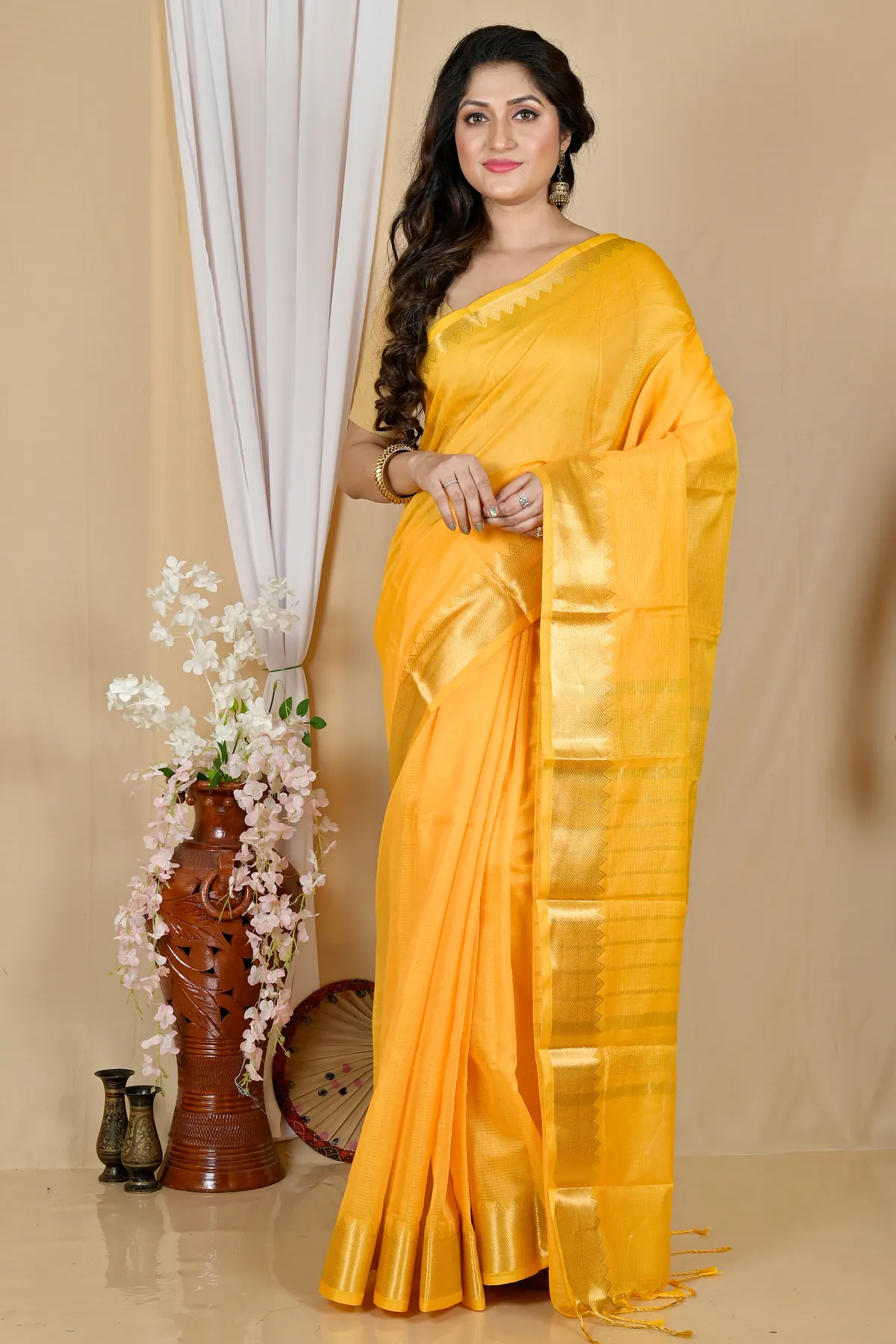 DipDiya Cotton Silk Yellow Sikra Masterfully Woven Handloom Sarees