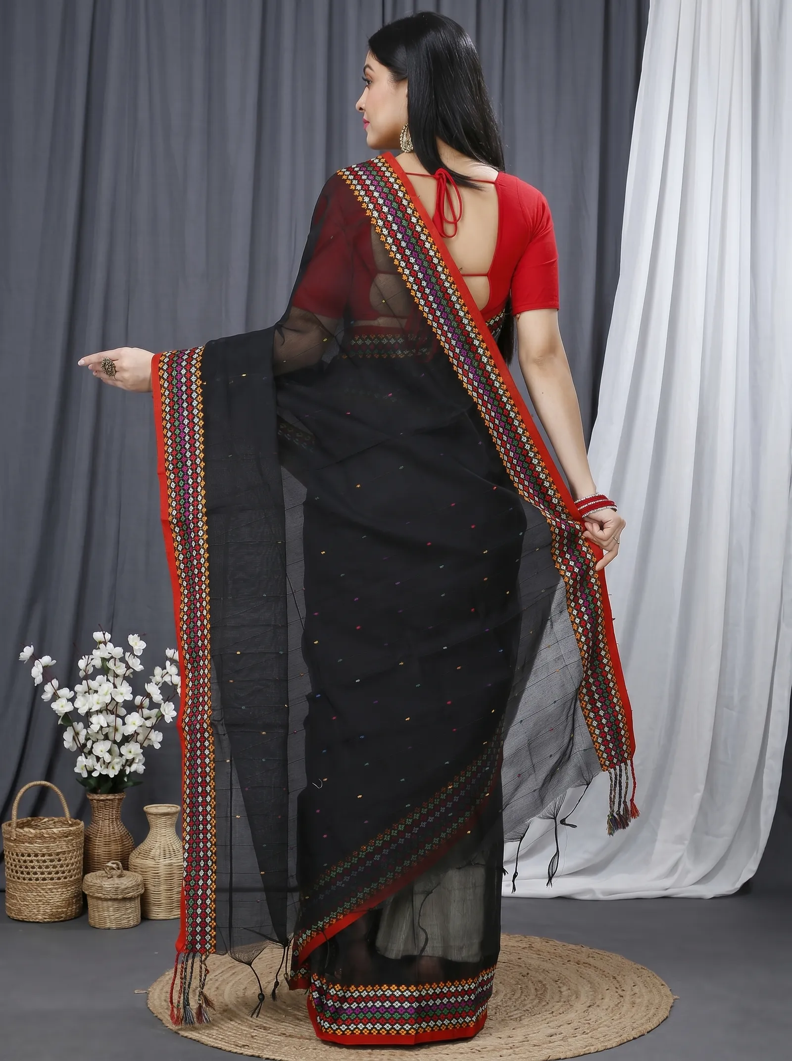 DipDiya Cotton  Traditional Bengali Black Artisan Crafted Popkn Handloom Saree