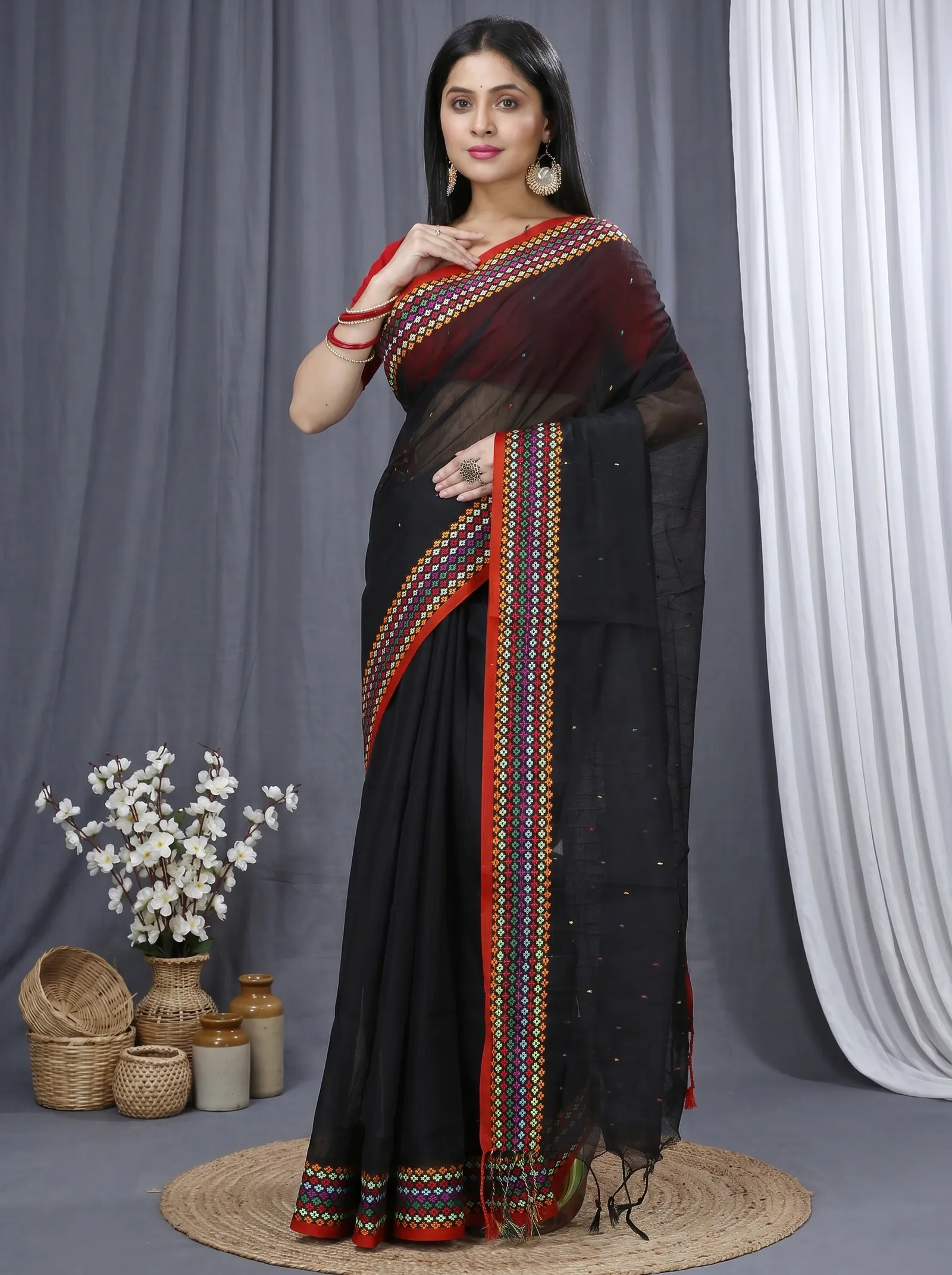 DipDiya Cotton  Traditional Bengali Black Artisan Crafted Popkn Handloom Saree