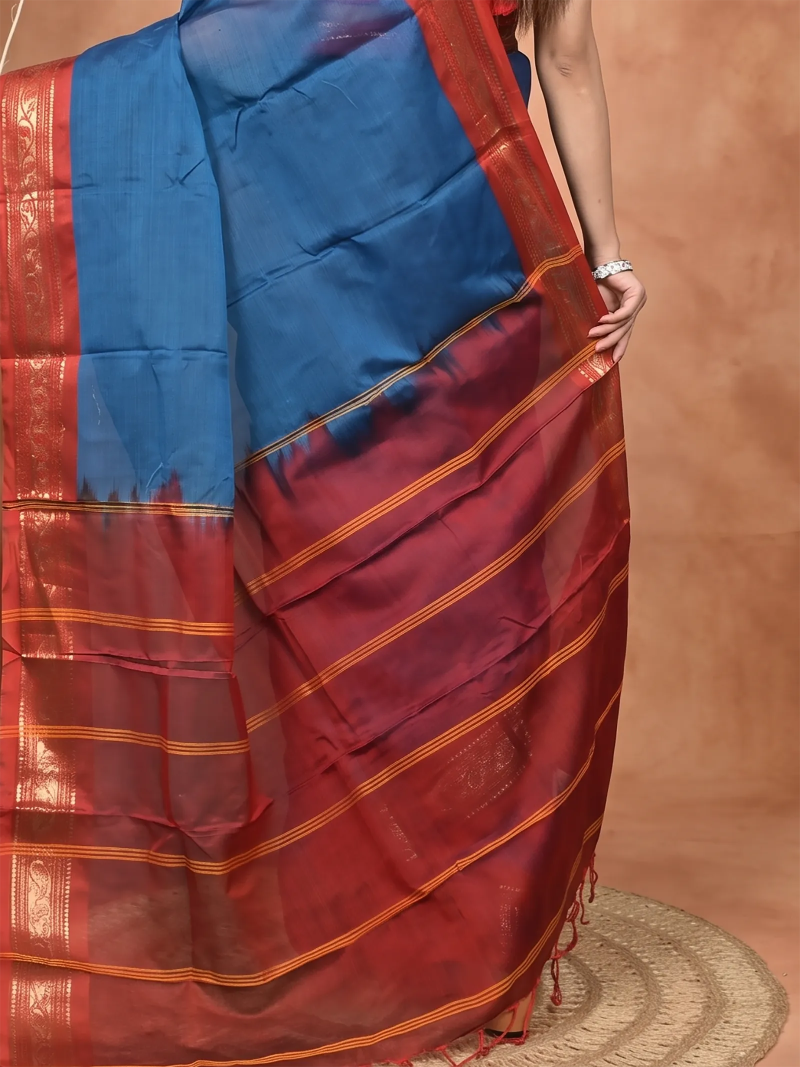 DipDiya Cotton  Traditional Bengali Blue Red Artisan Crafted Parlik Gadwal Saree