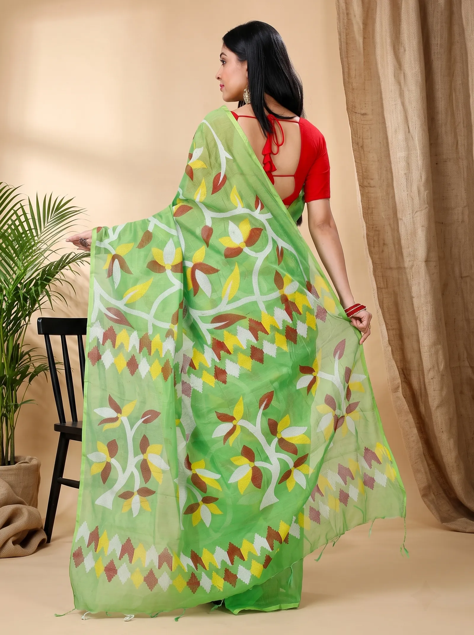 DipDiya Cotton  Traditional Bengali Green Artisan Crafted Naren Handloom Saree