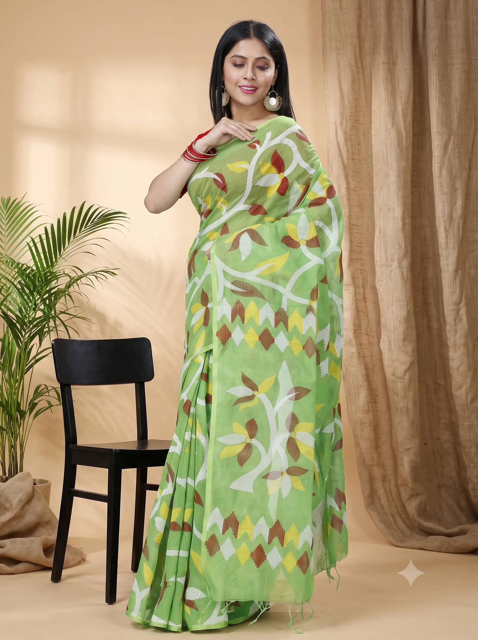 DipDiya Cotton  Traditional Bengali Green Artisan Crafted Naren Handloom Saree