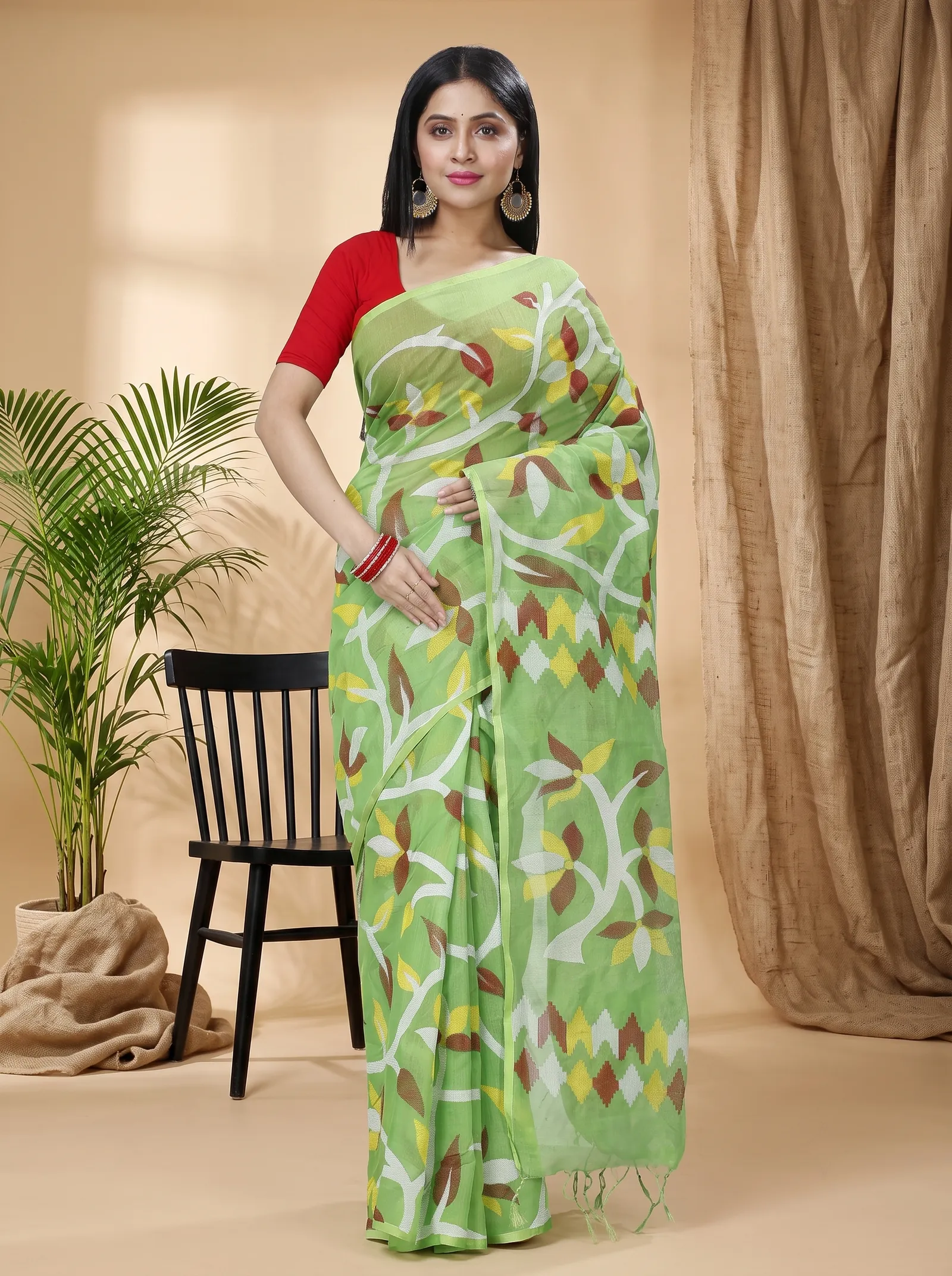 DipDiya Cotton  Traditional Bengali Green Artisan Crafted Naren Handloom Saree