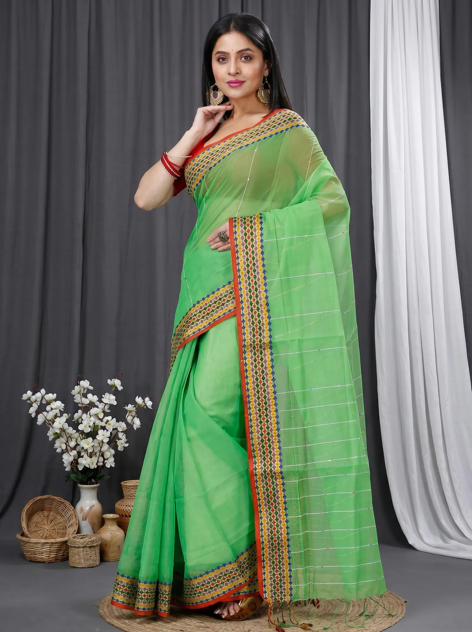 DipDiya Cotton  Traditional Bengali Green Artisan Crafted Popkn Handloom Saree