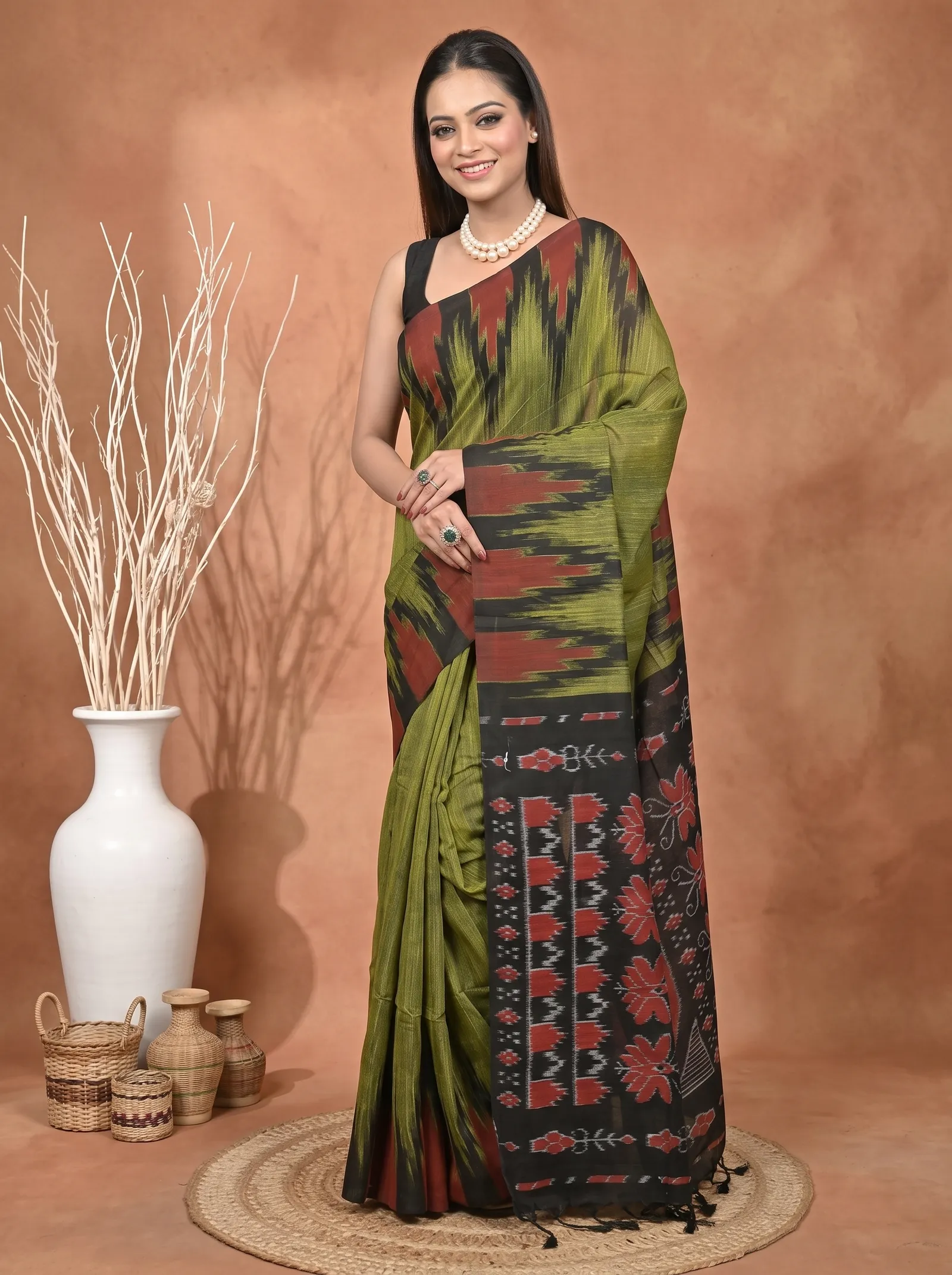 DipDiya Cotton  Traditional Bengali Green Black Artisan Crafted Soupur Kotki Saree