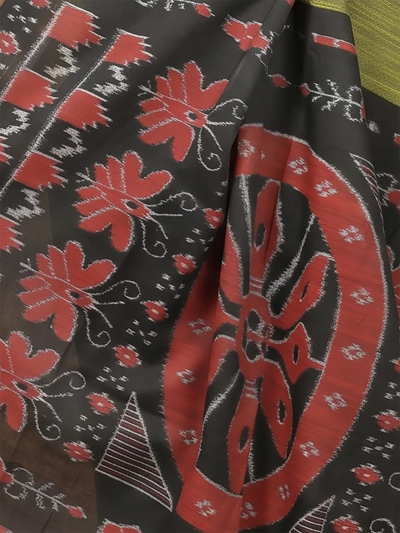 DipDiya Cotton  Traditional Bengali Green Black Artisan Crafted Soupur Kotki Saree