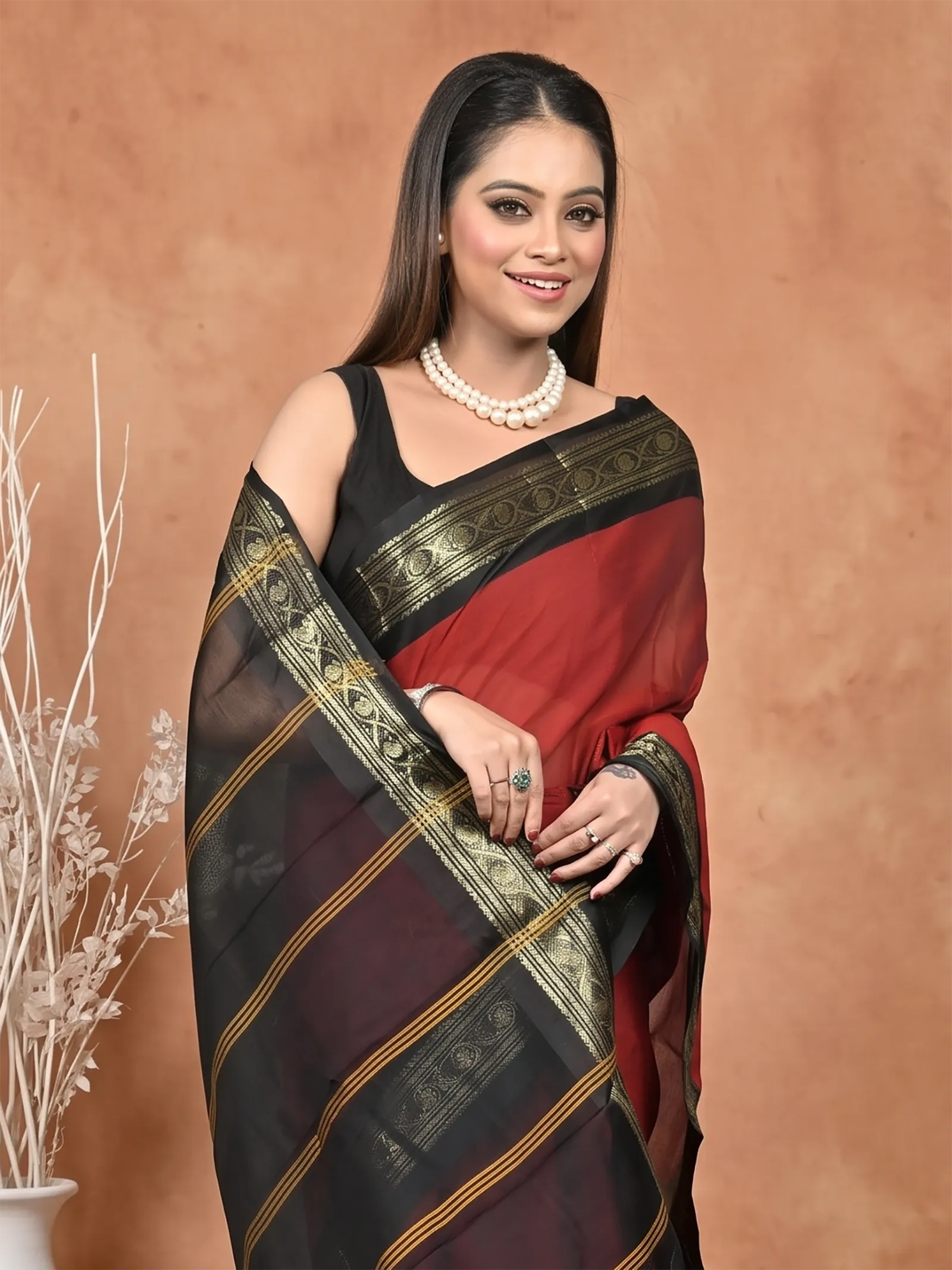 DipDiya Cotton  Traditional Bengali Maroon Black Artisan Crafted Parlik Gadwal Saree