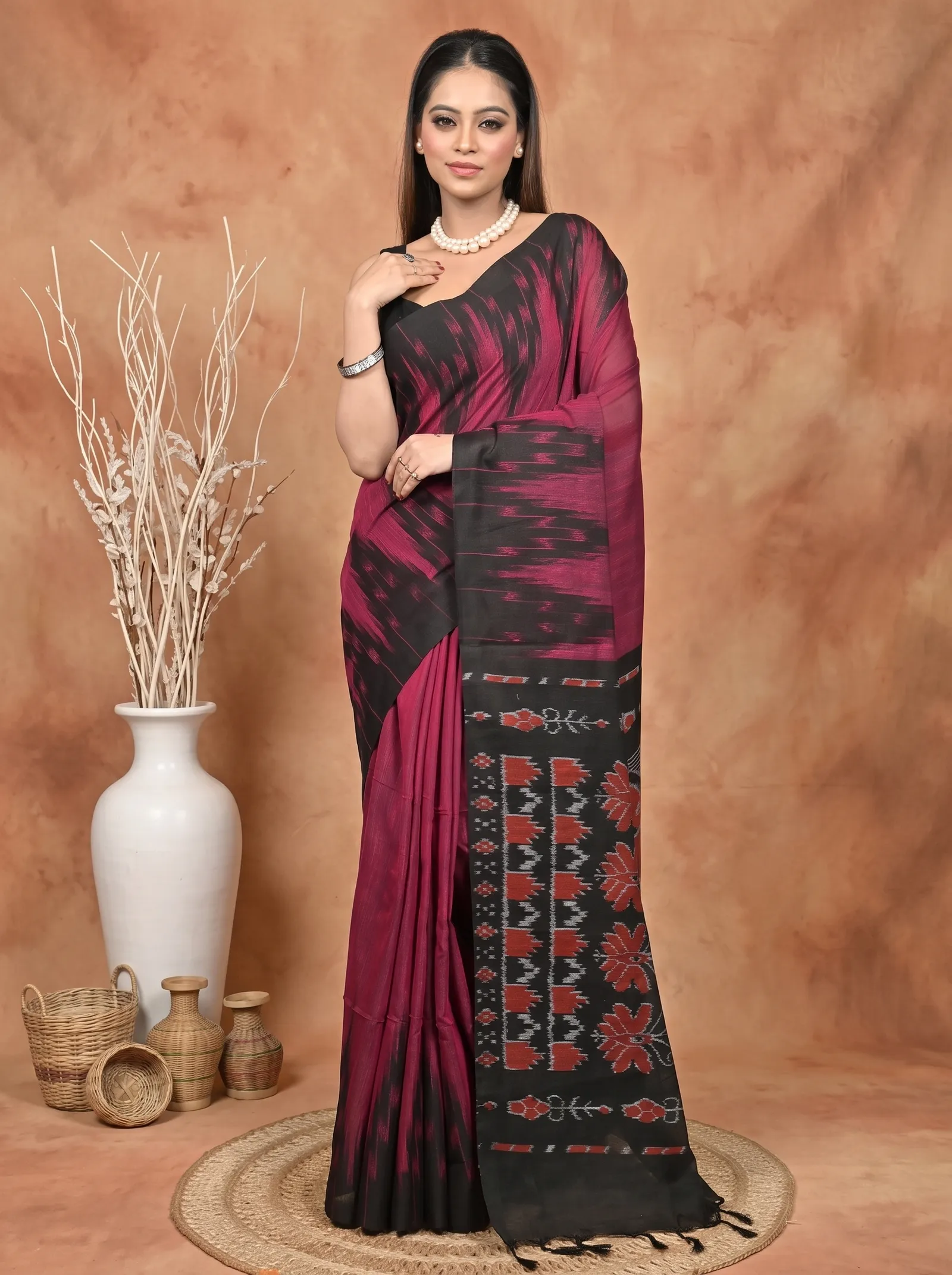 DipDiya Cotton  Traditional Bengali Maroon Black Artisan Crafted Soupur Kotki Saree