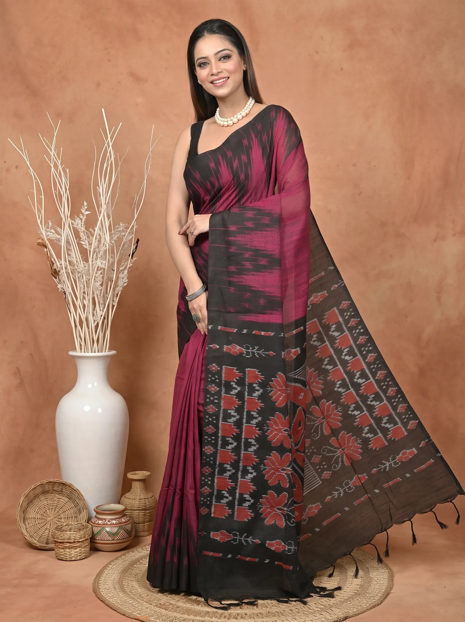 DipDiya Cotton  Traditional Bengali Maroon Black Artisan Crafted Soupur Kotki Saree