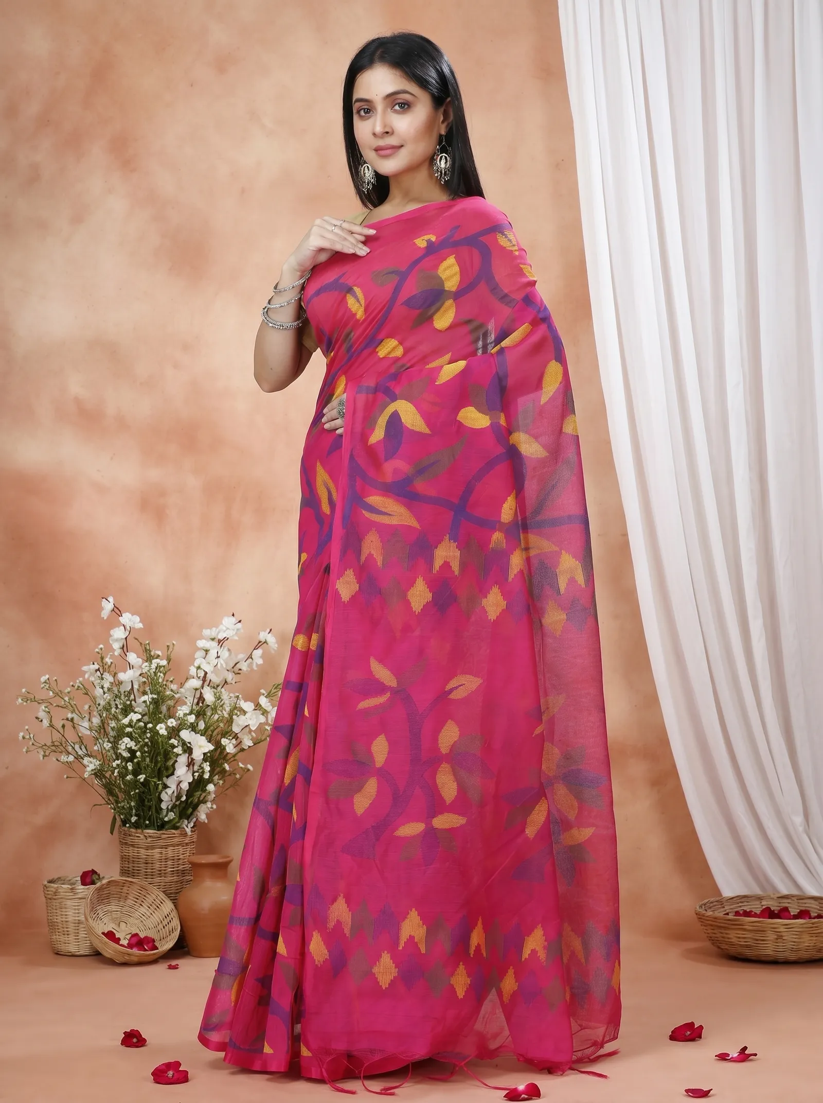 DipDiya Cotton  Traditional Bengali Parpel Artisan Crafted Naren Handloom Saree