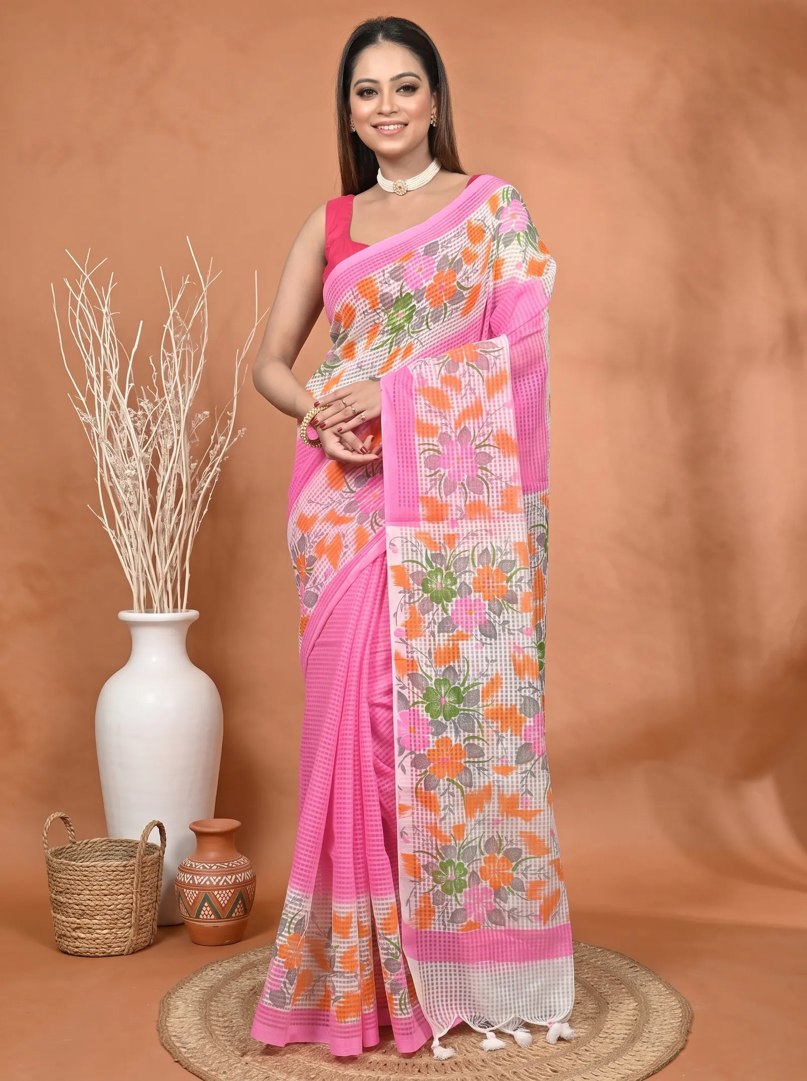DipDiya Cotton  Traditional Bengali Pink White Artisan Crafted Soupon Kota Fabric Saree